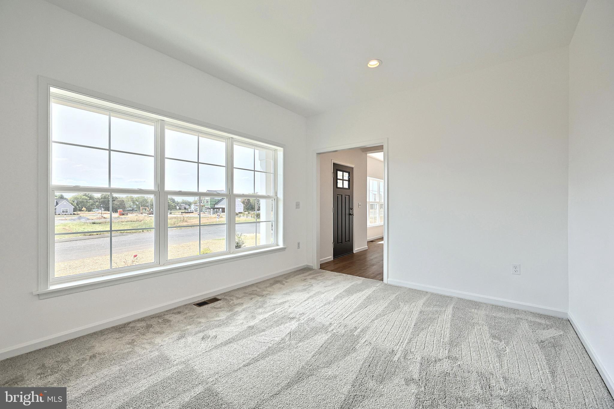 601 SUNSET BOULEVARD
