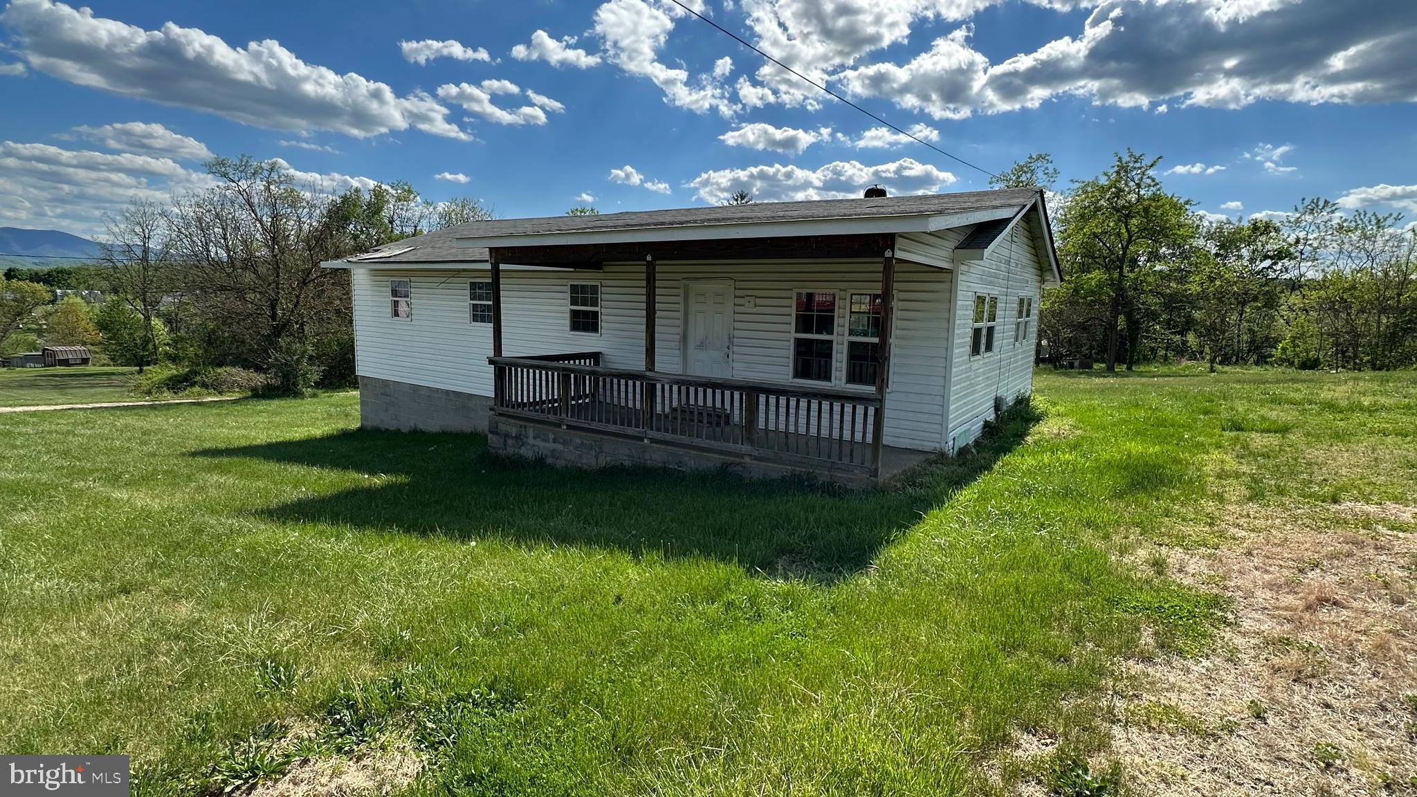 109 BIXLERS FERRY ROAD