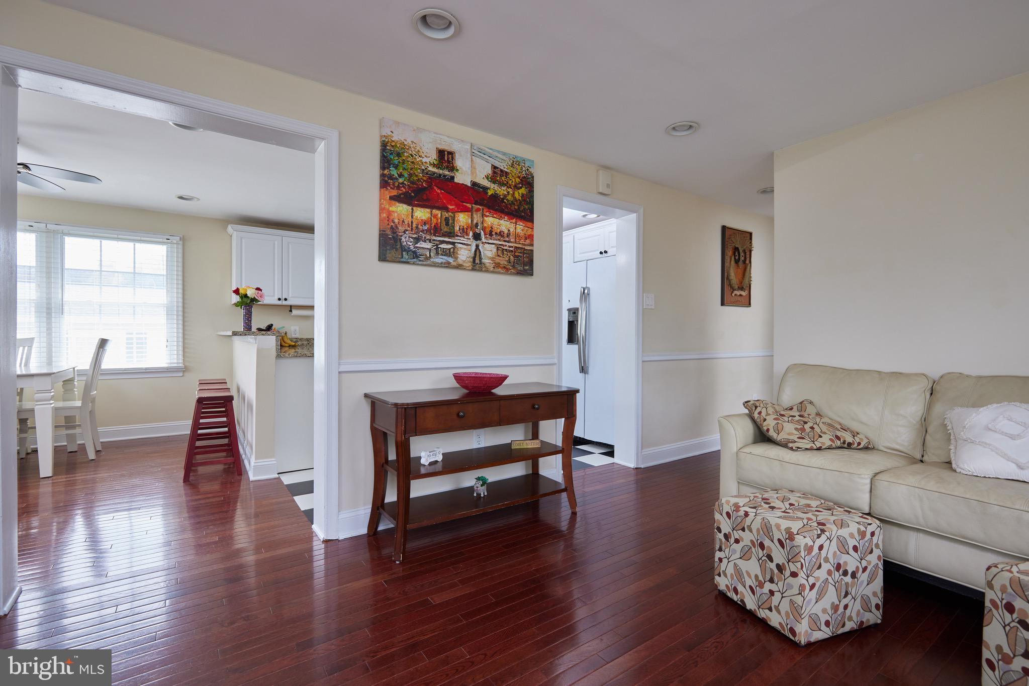 HOLLYWOOD - Residential