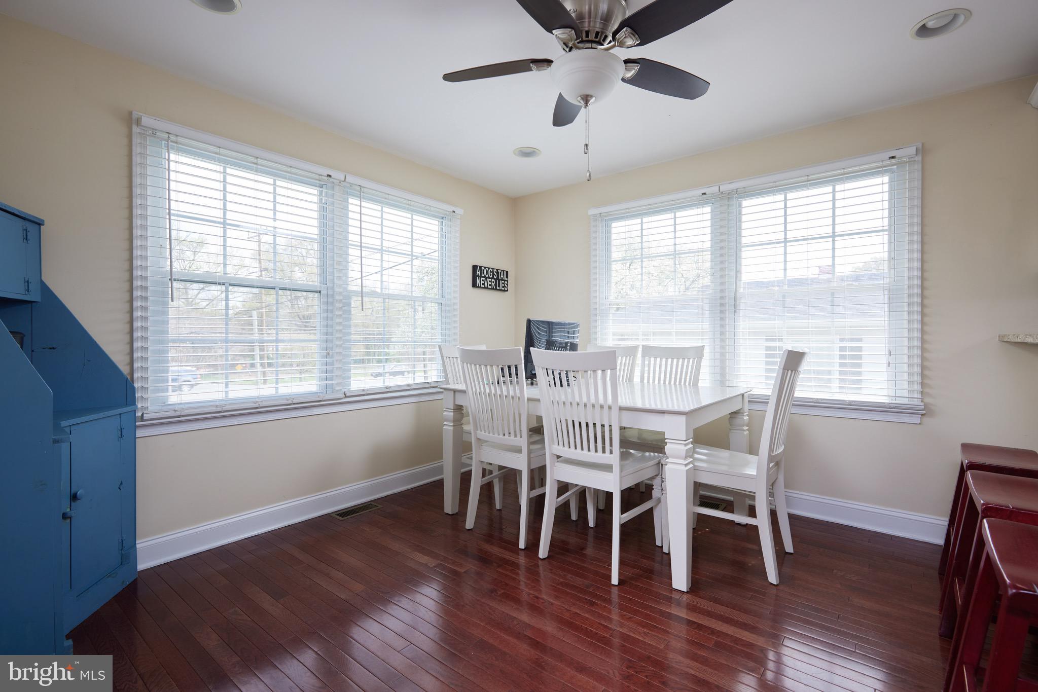 HOLLYWOOD - Residential