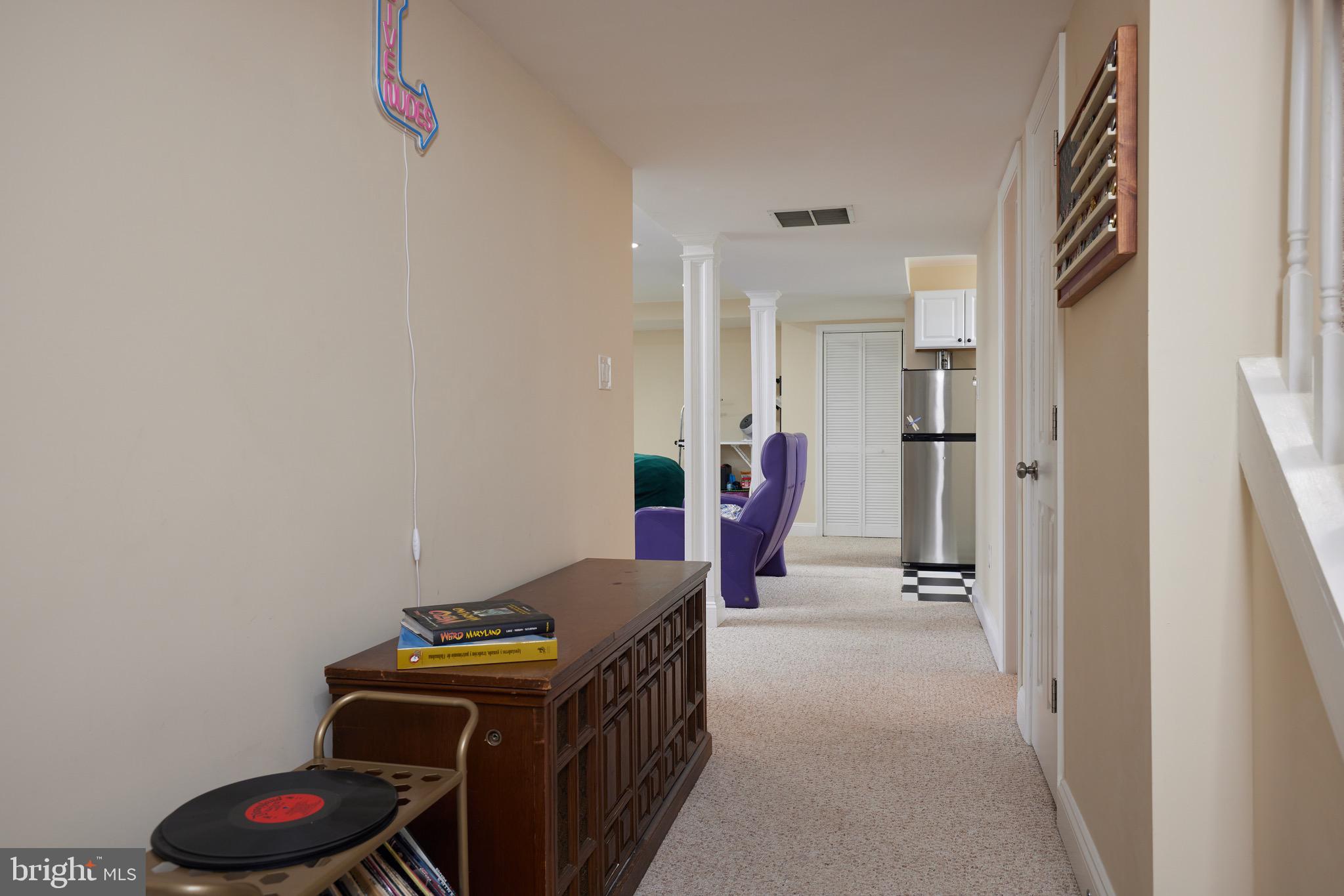 HOLLYWOOD - Residential