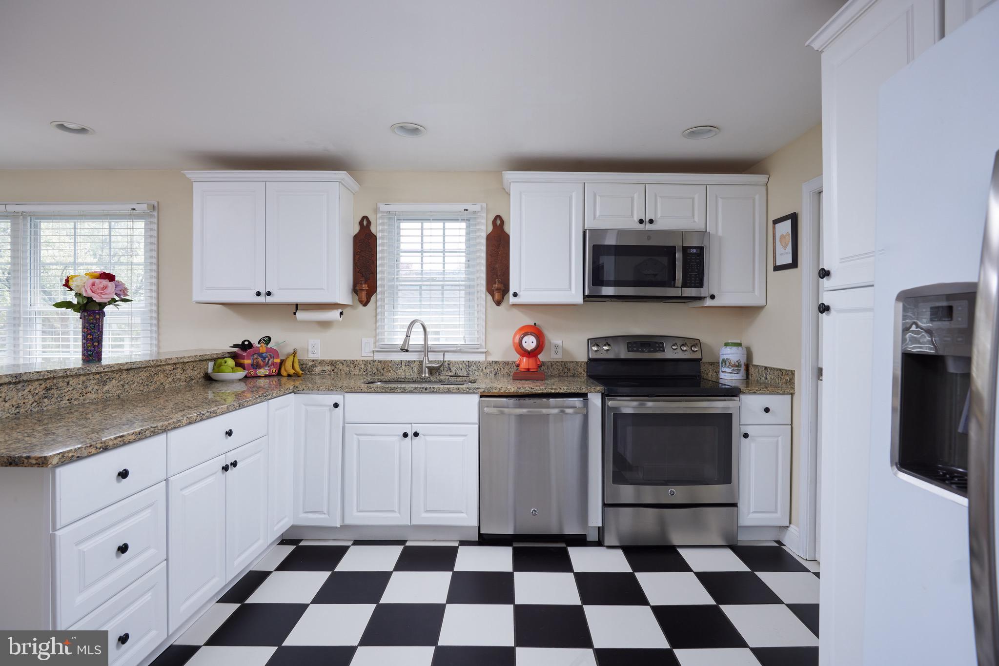 HOLLYWOOD - Residential