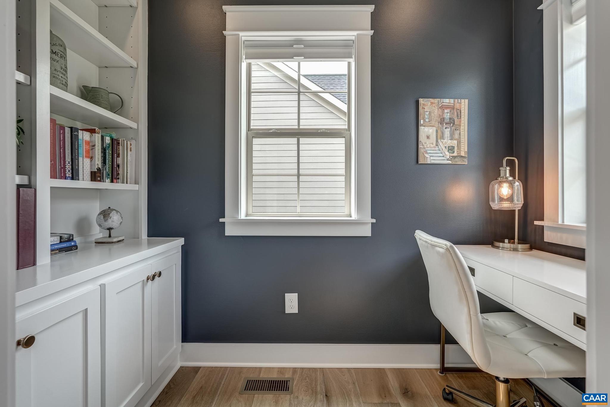 OLD TRAIL - Residential