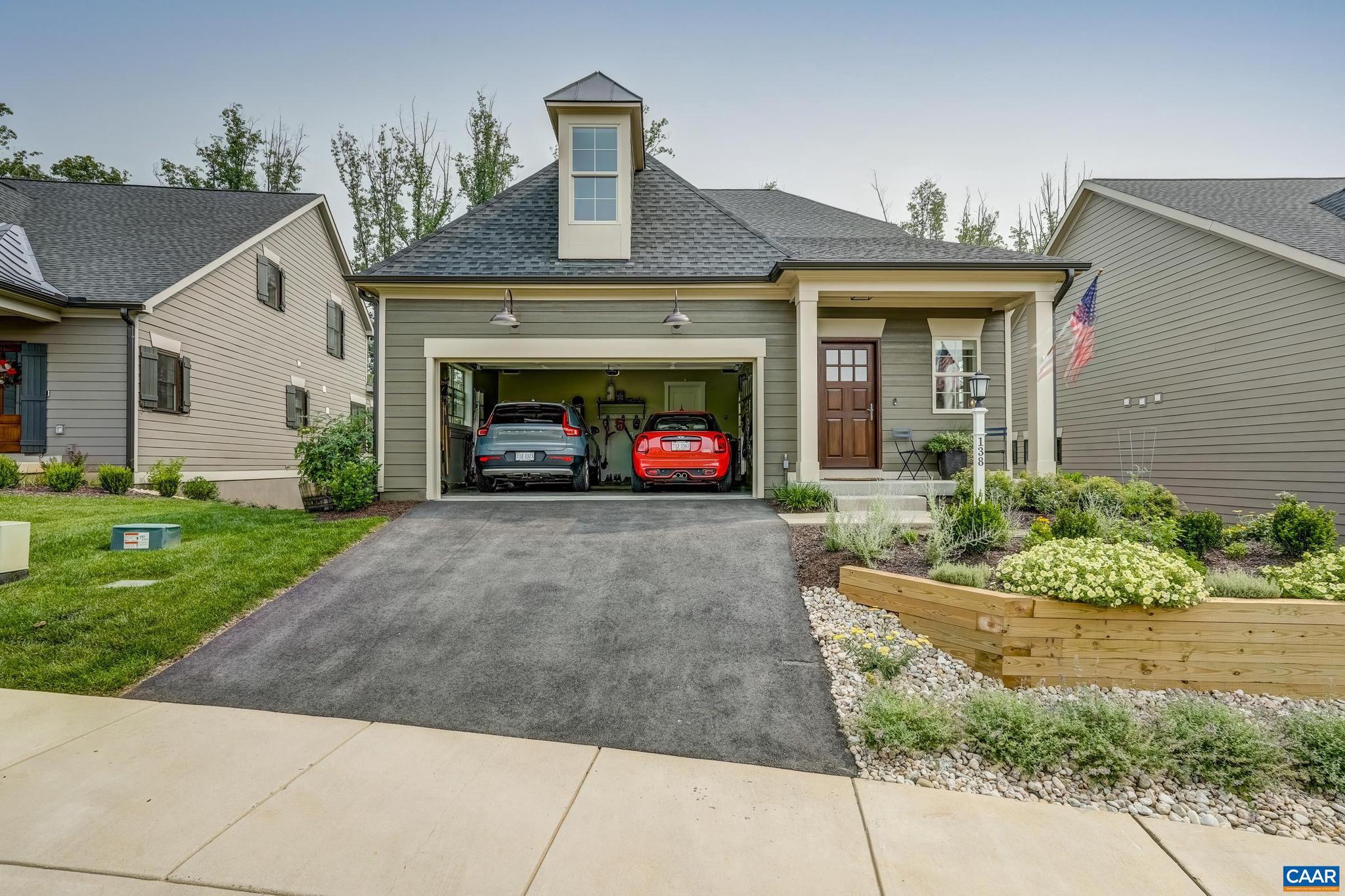 OLD TRAIL - Residential