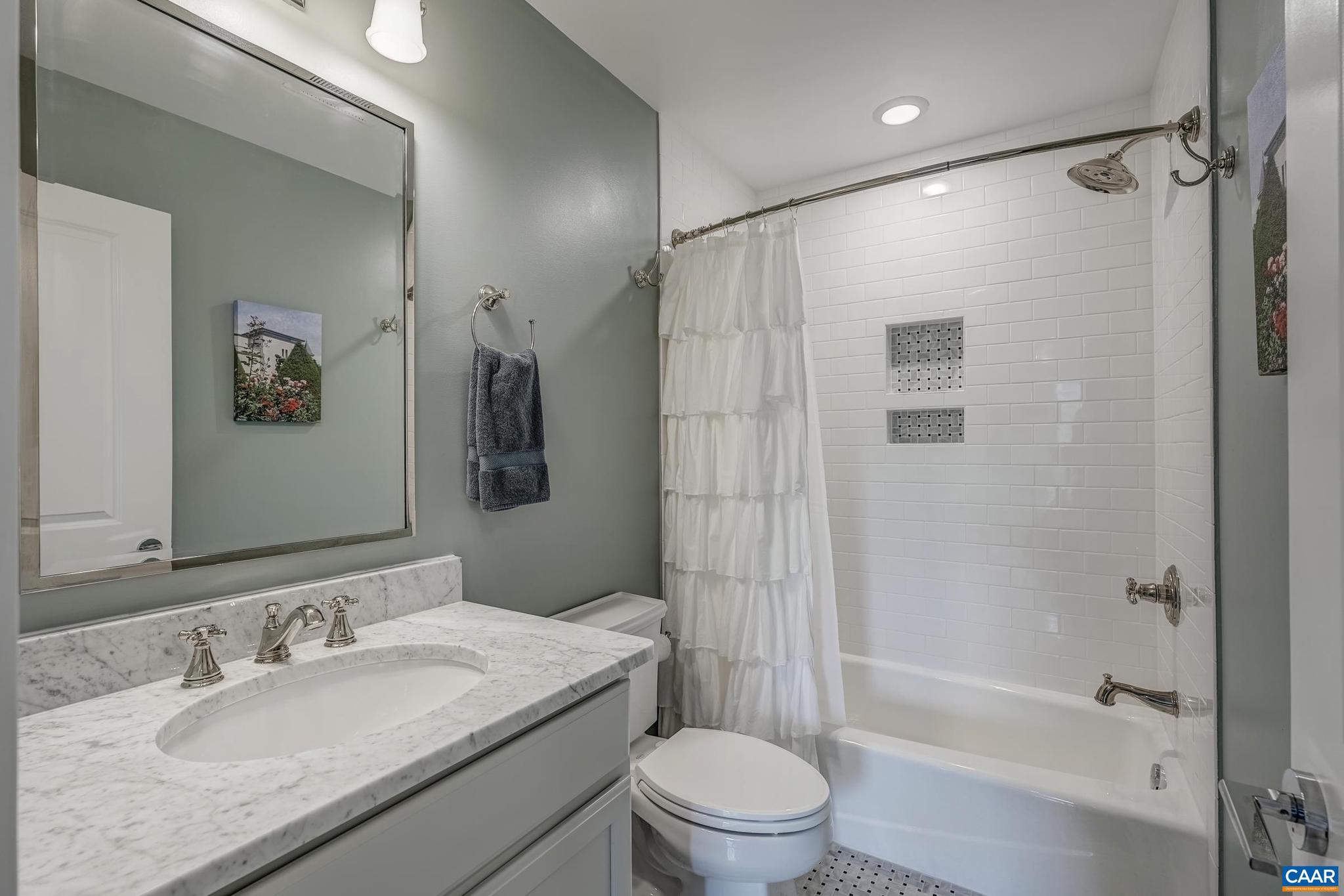 OLD TRAIL - Residential