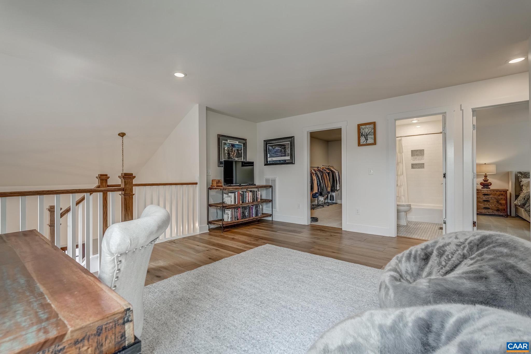 OLD TRAIL - Residential