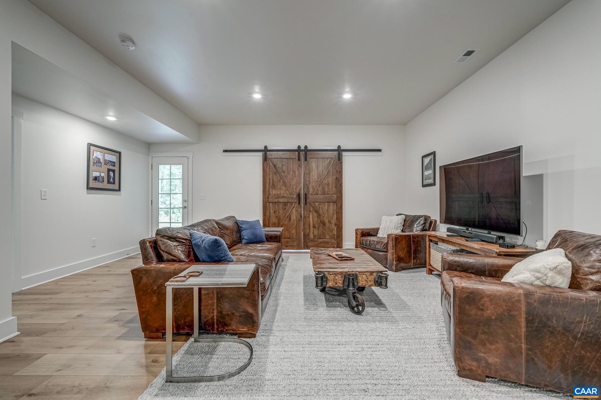 OLD TRAIL - Residential