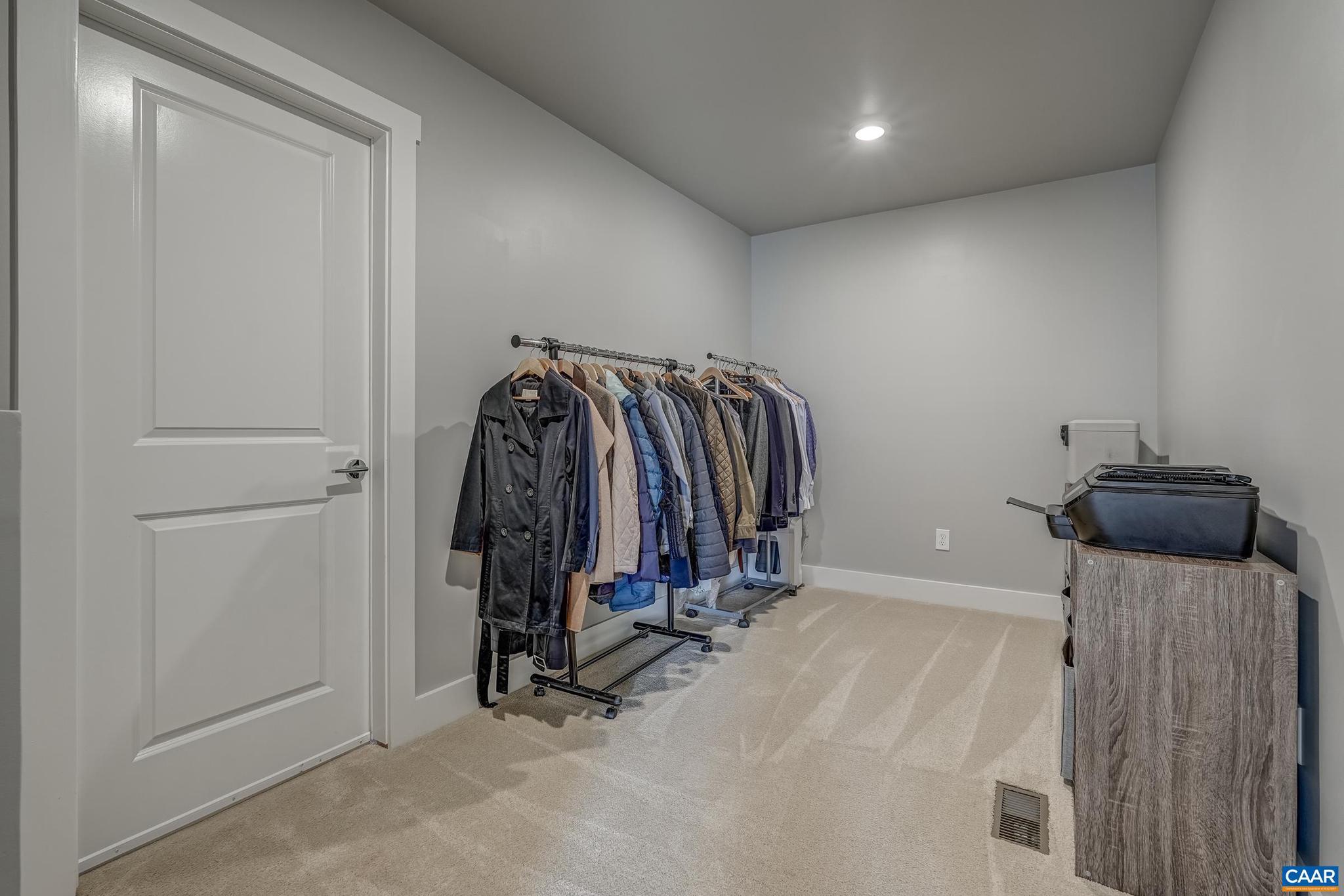 OLD TRAIL - Residential