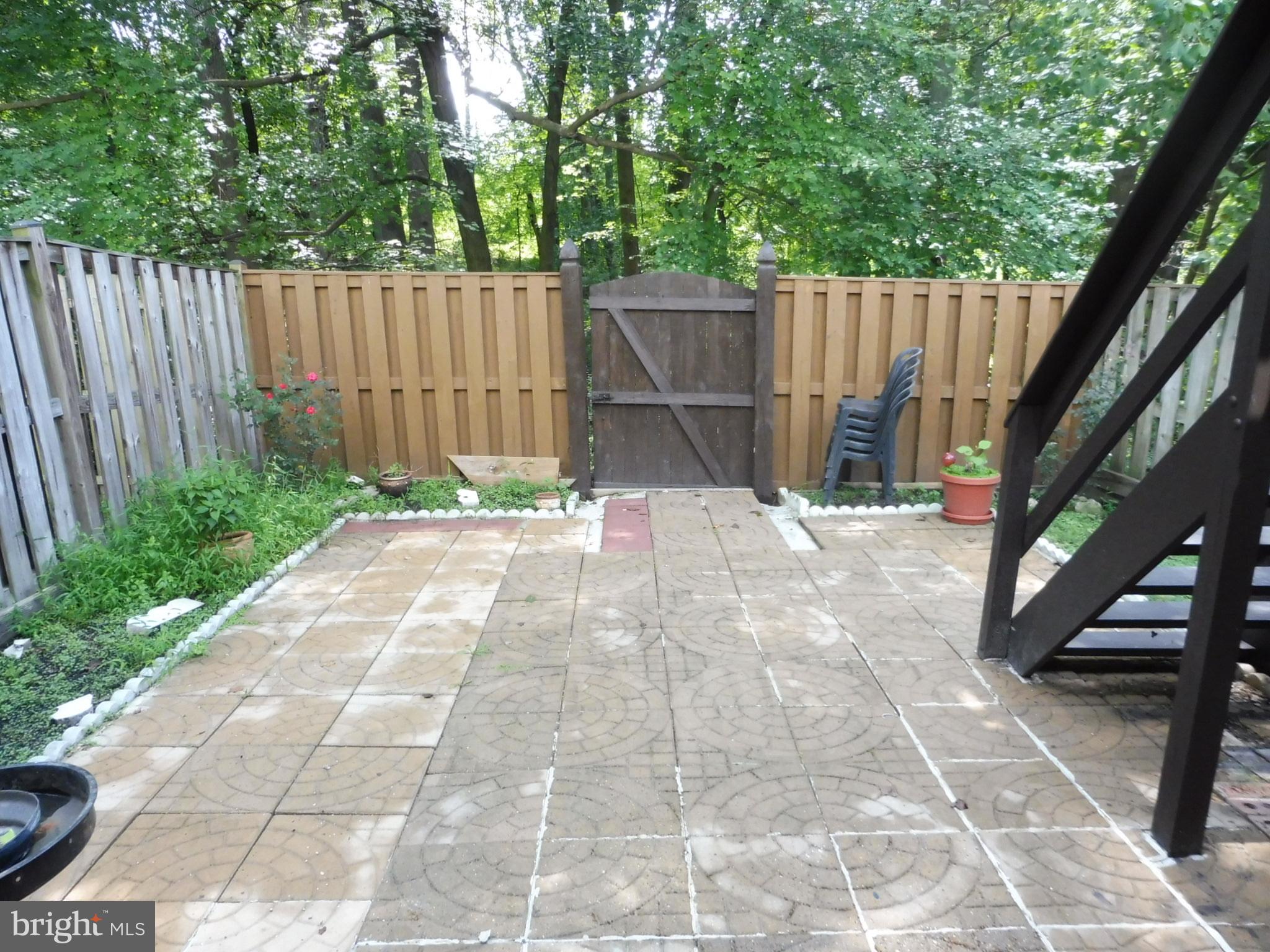 SNOWDENS MILL - Residential Lease