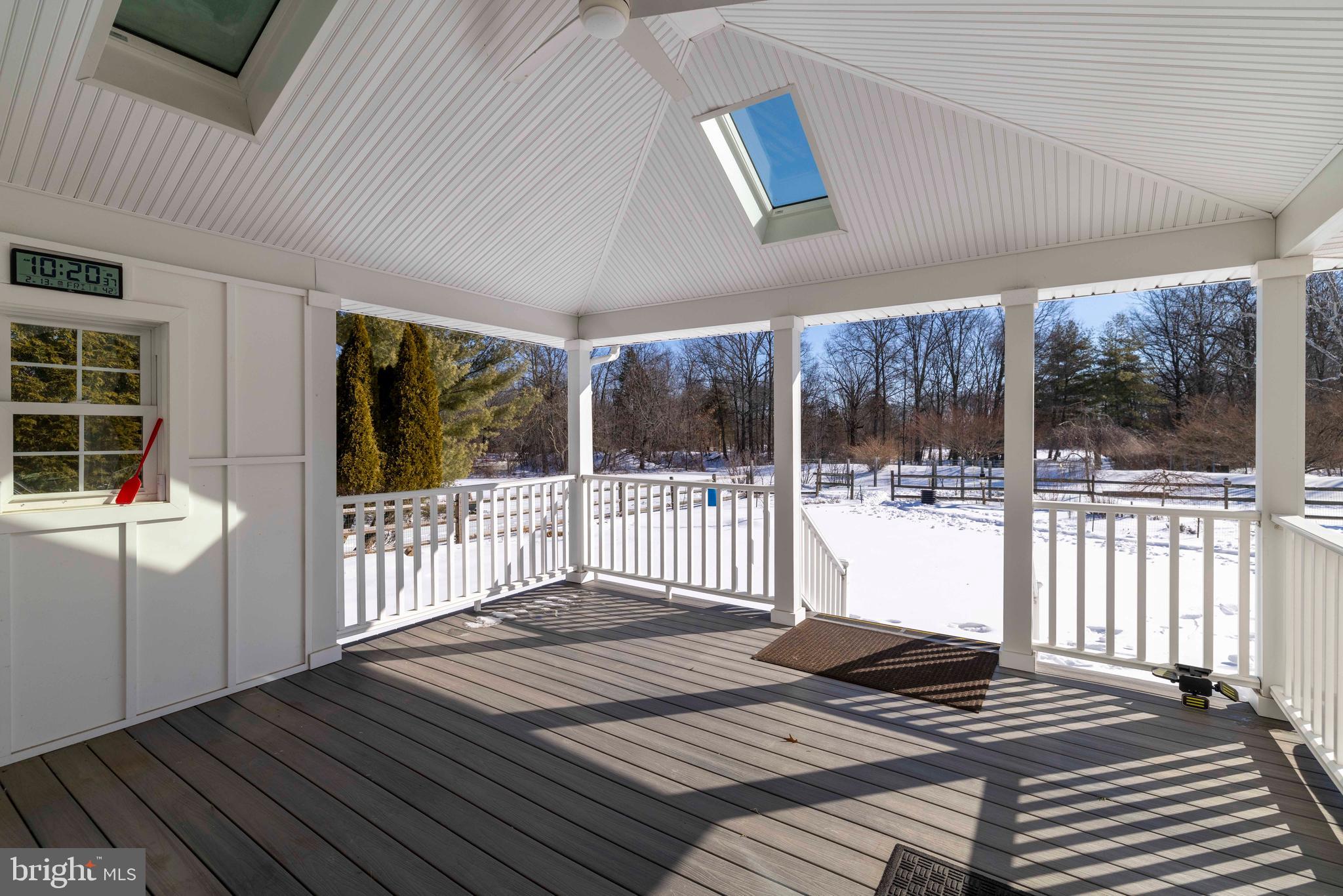 HAMPTON CHASE - Residential