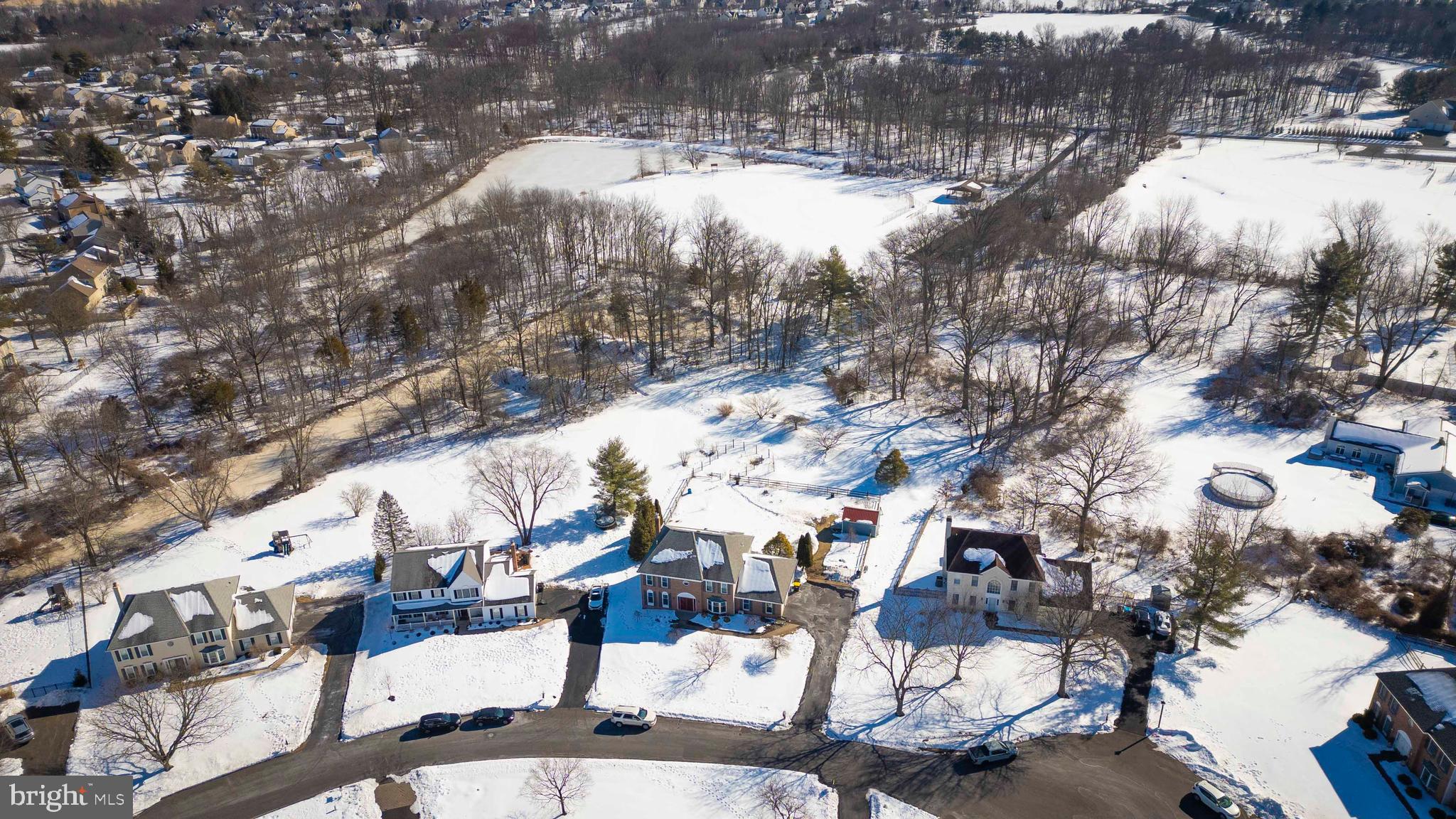 HAMPTON CHASE - Residential