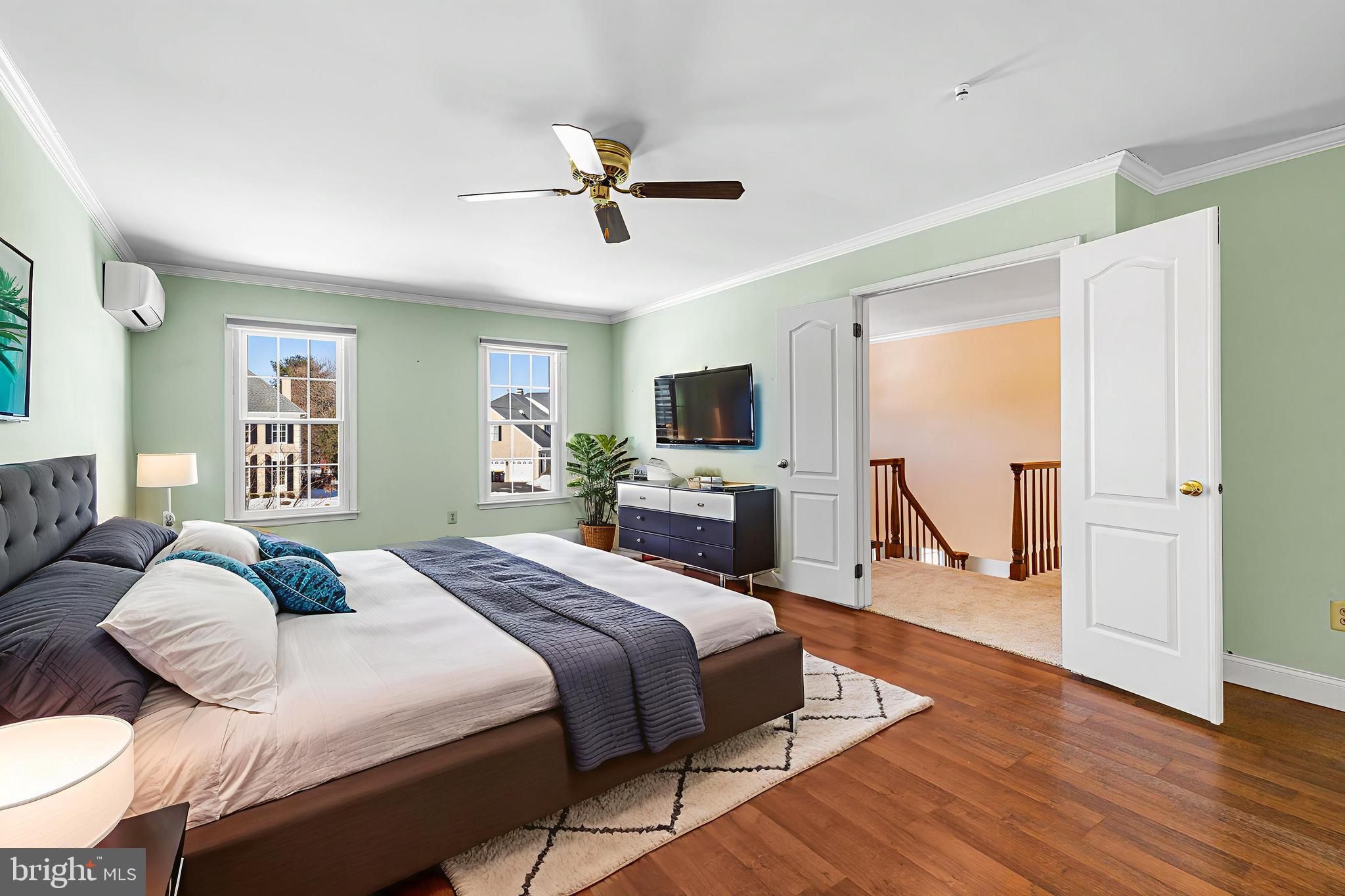 HAMPTON CHASE - Residential