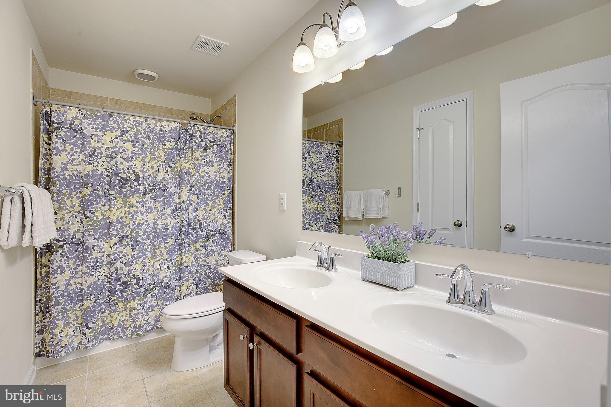 SUMMERFIELD VILLAGE - Residential