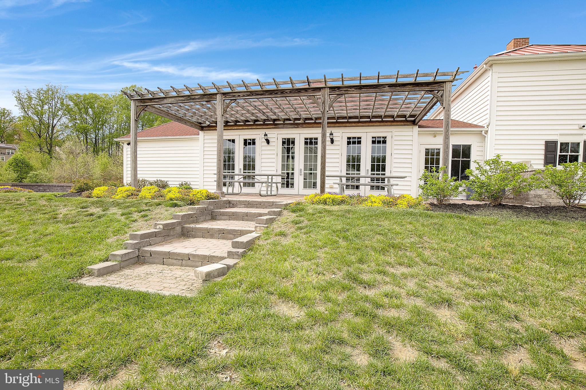 SUMMERFIELD VILLAGE - Residential