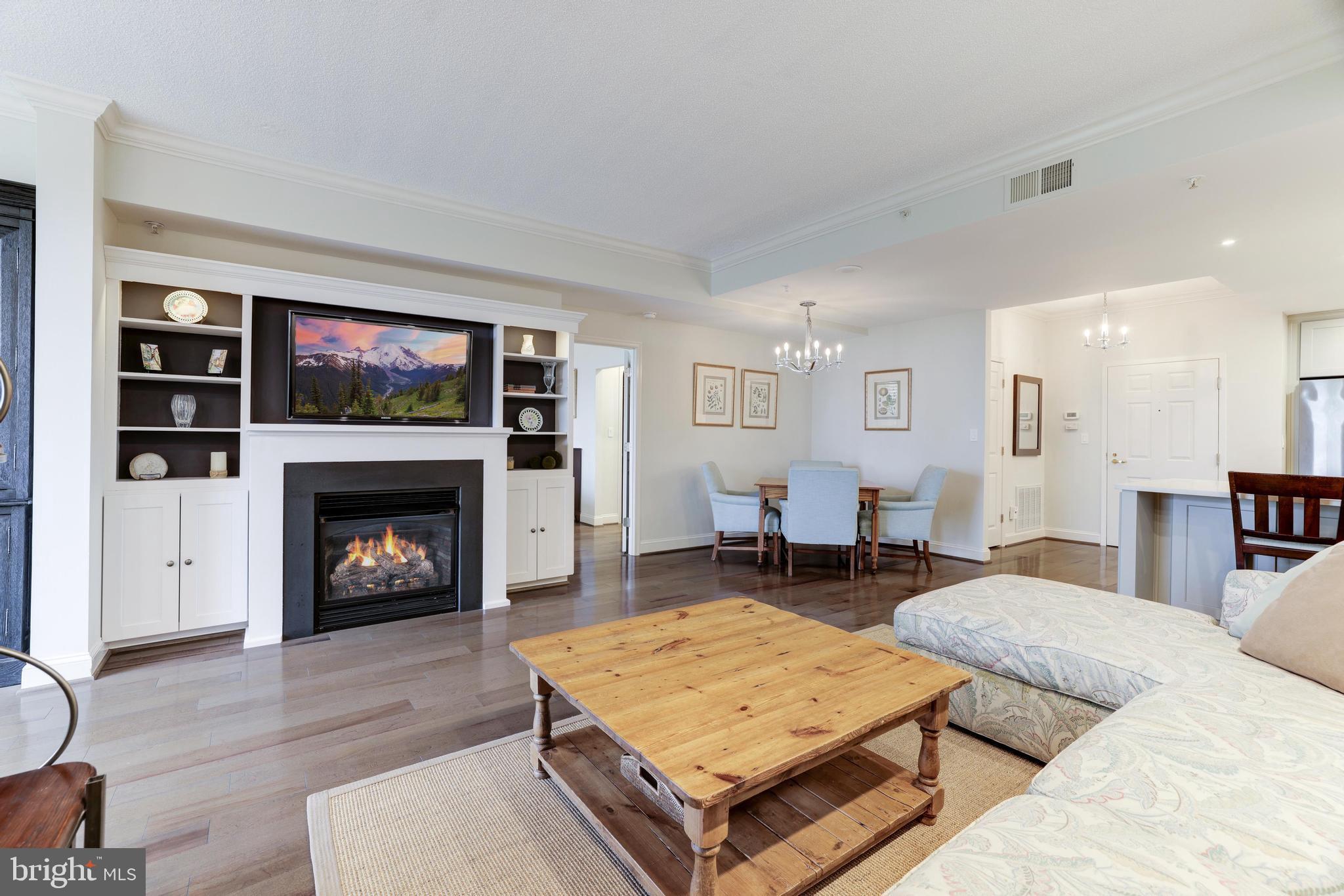 STRATFORD HOUSE - Residential