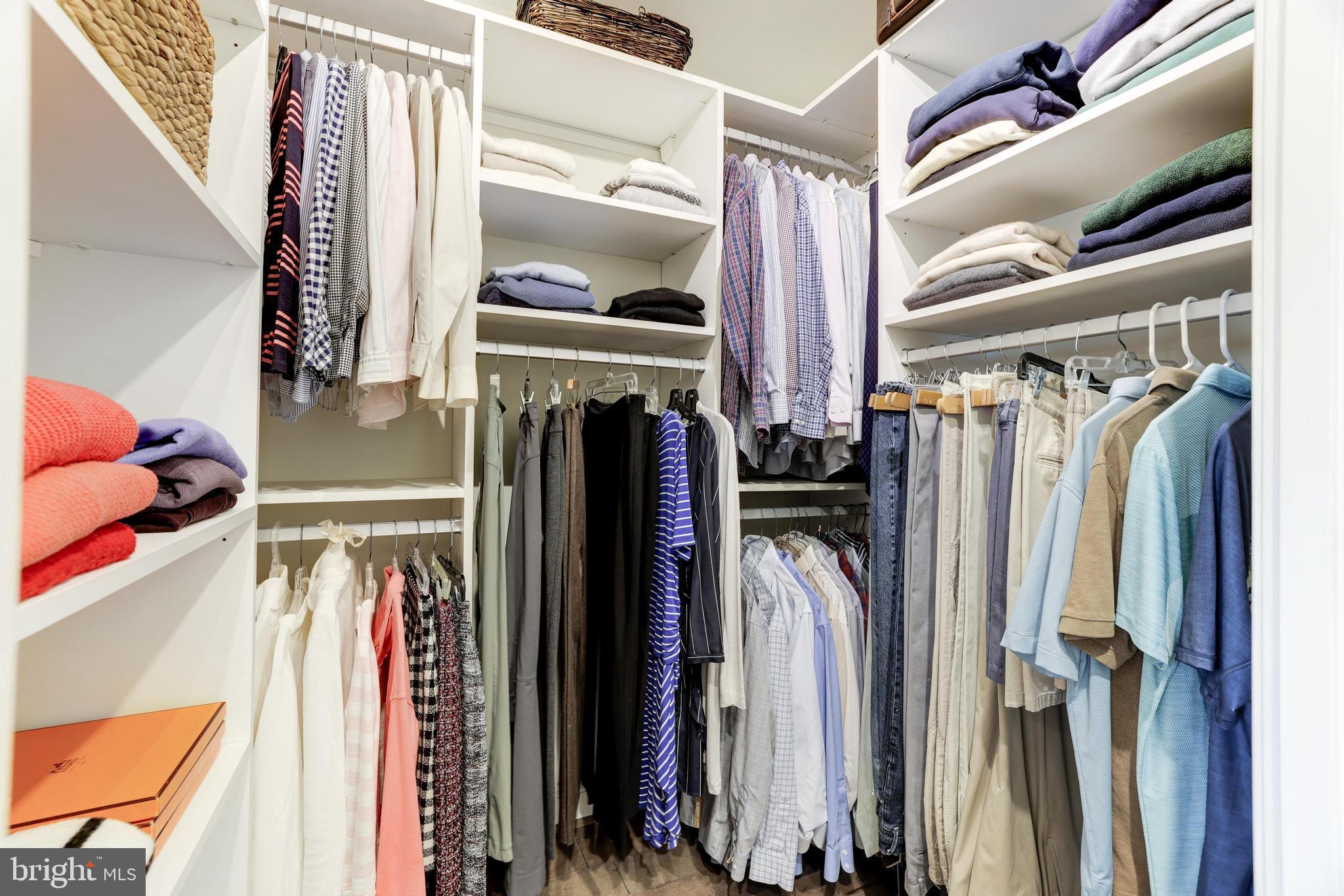 STRATFORD HOUSE - Residential