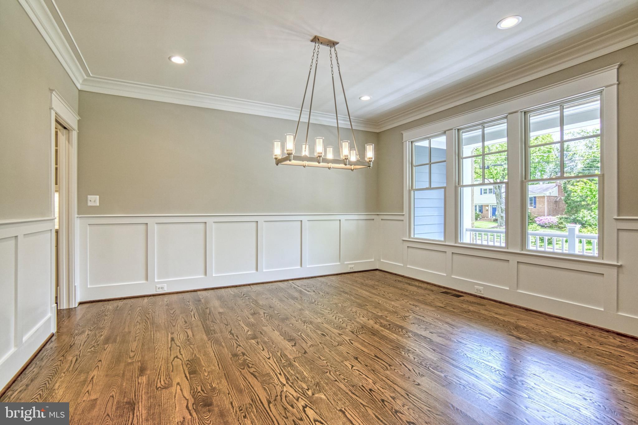 GRASS RIDGE - Residential