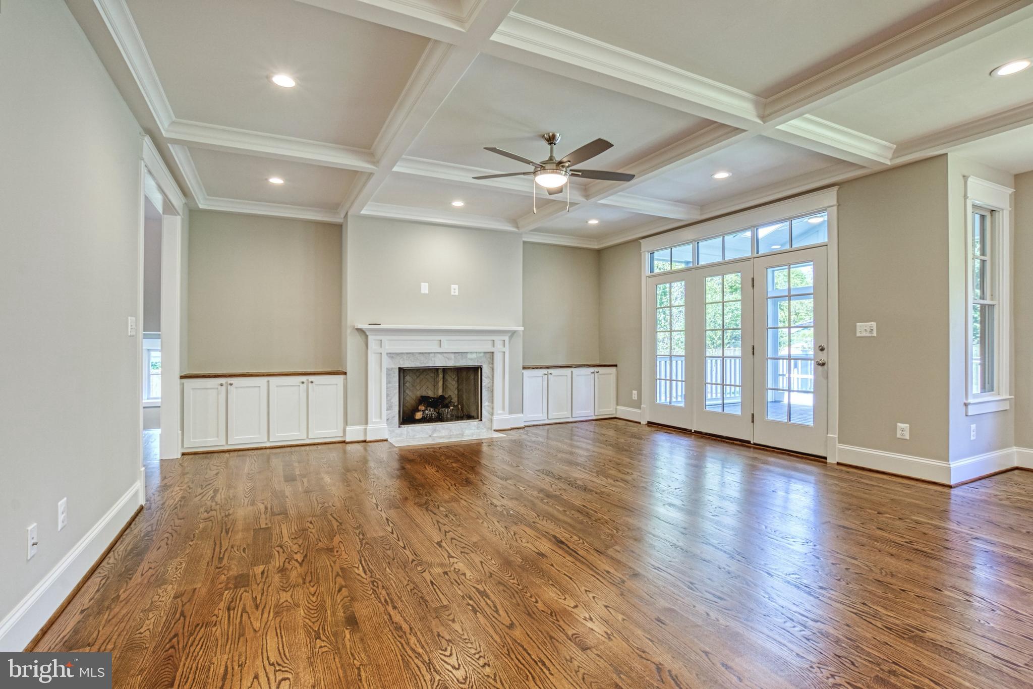 GRASS RIDGE - Residential