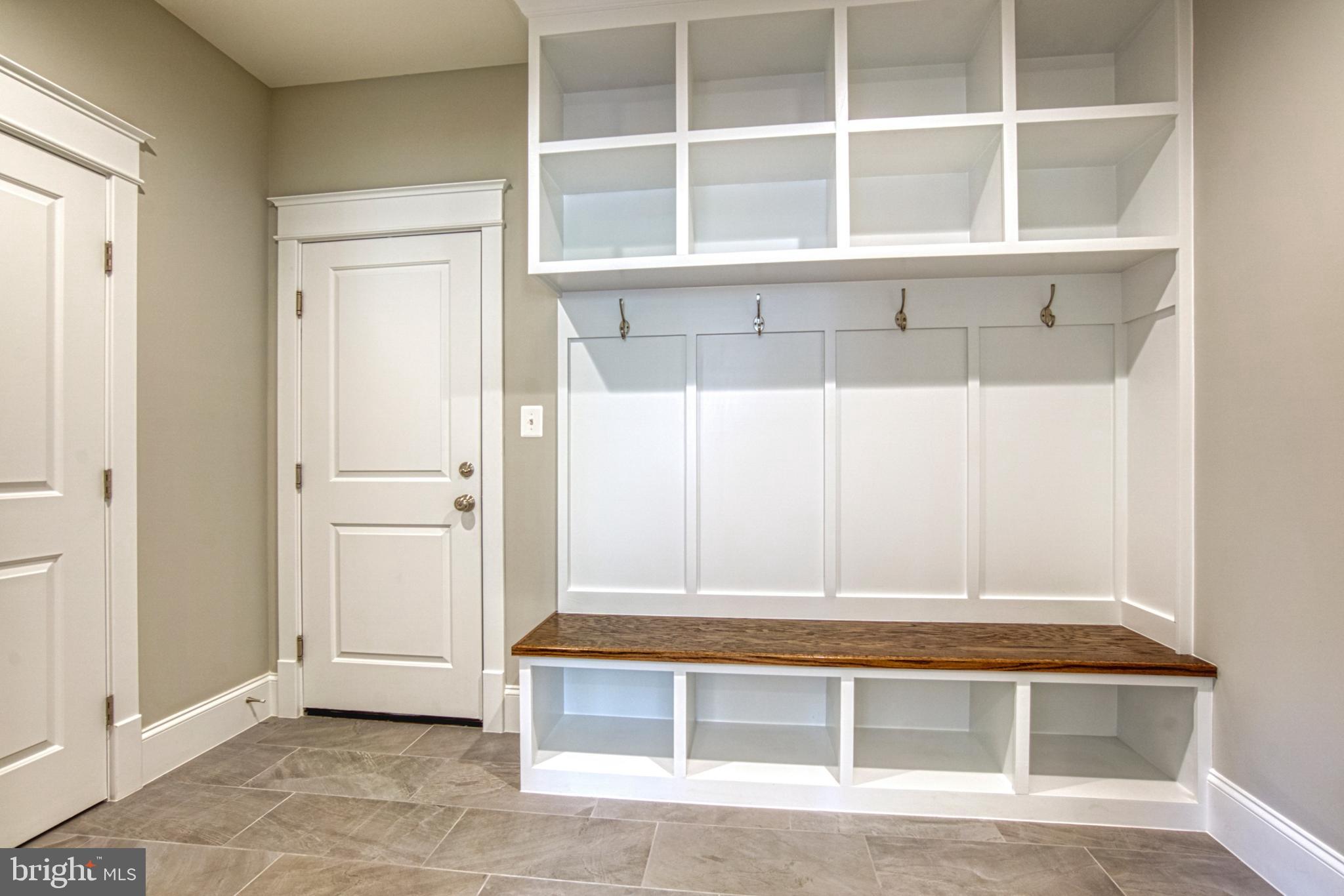 GRASS RIDGE - Residential