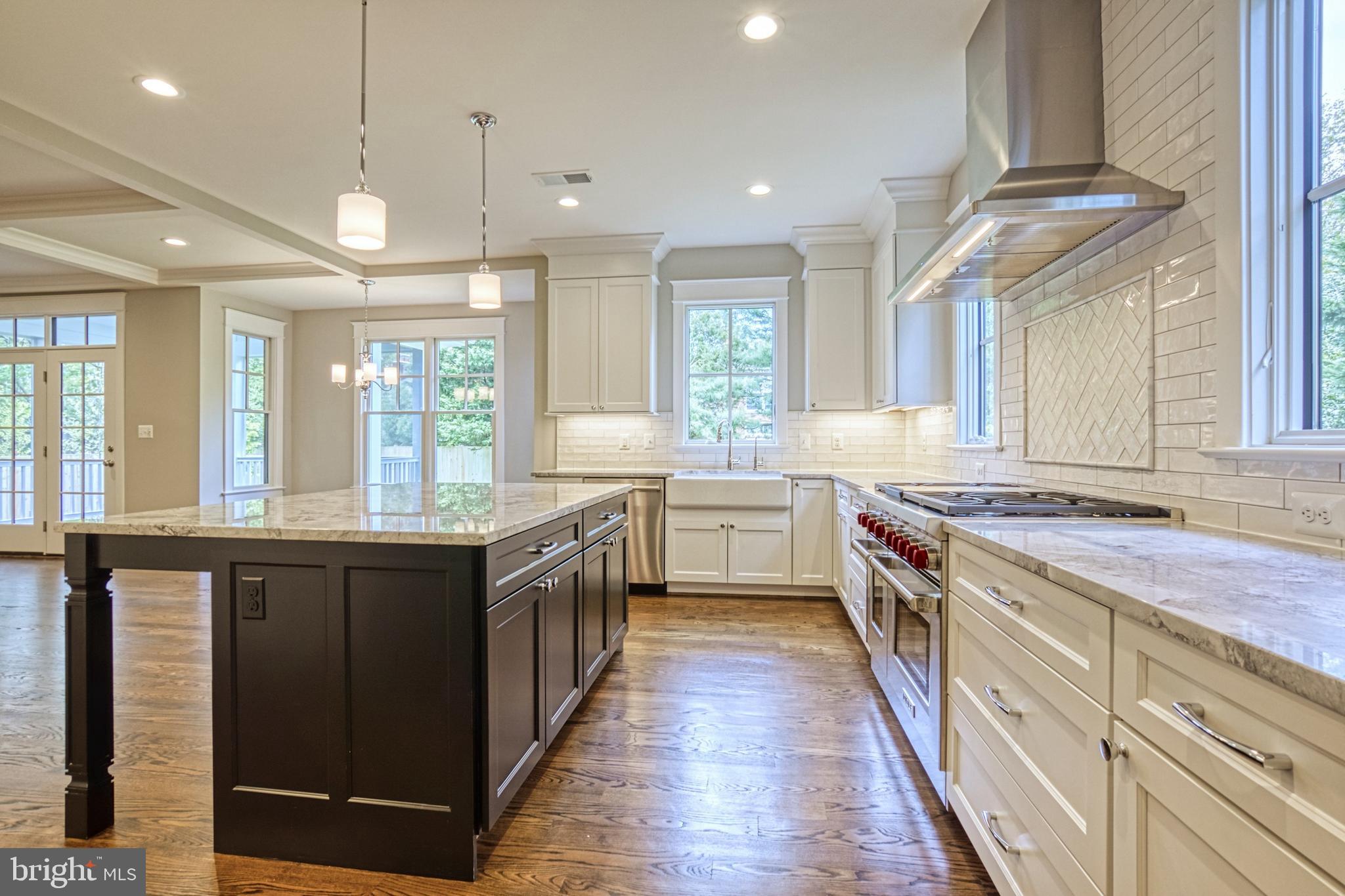 GRASS RIDGE - Residential