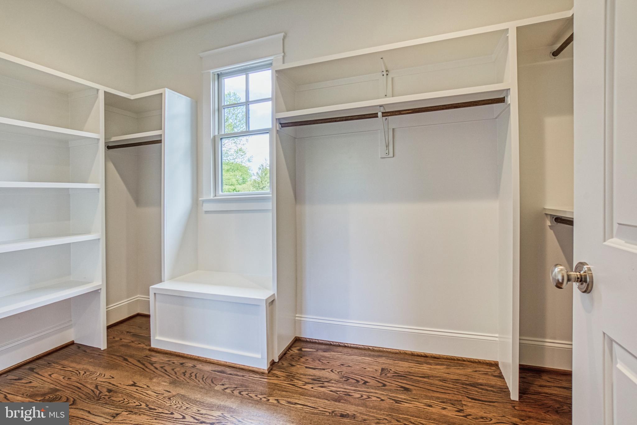 GRASS RIDGE - Residential