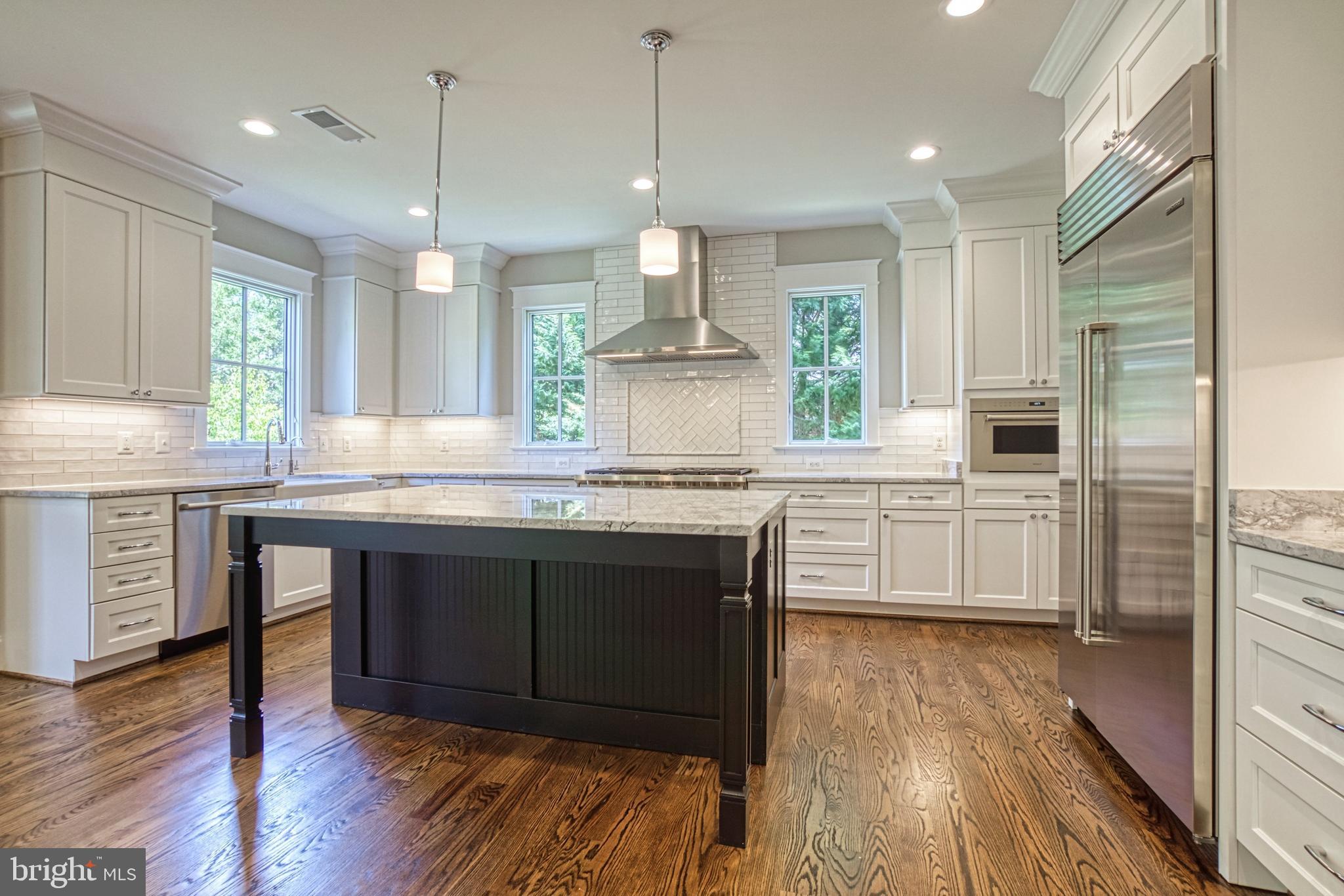 GRASS RIDGE - Residential