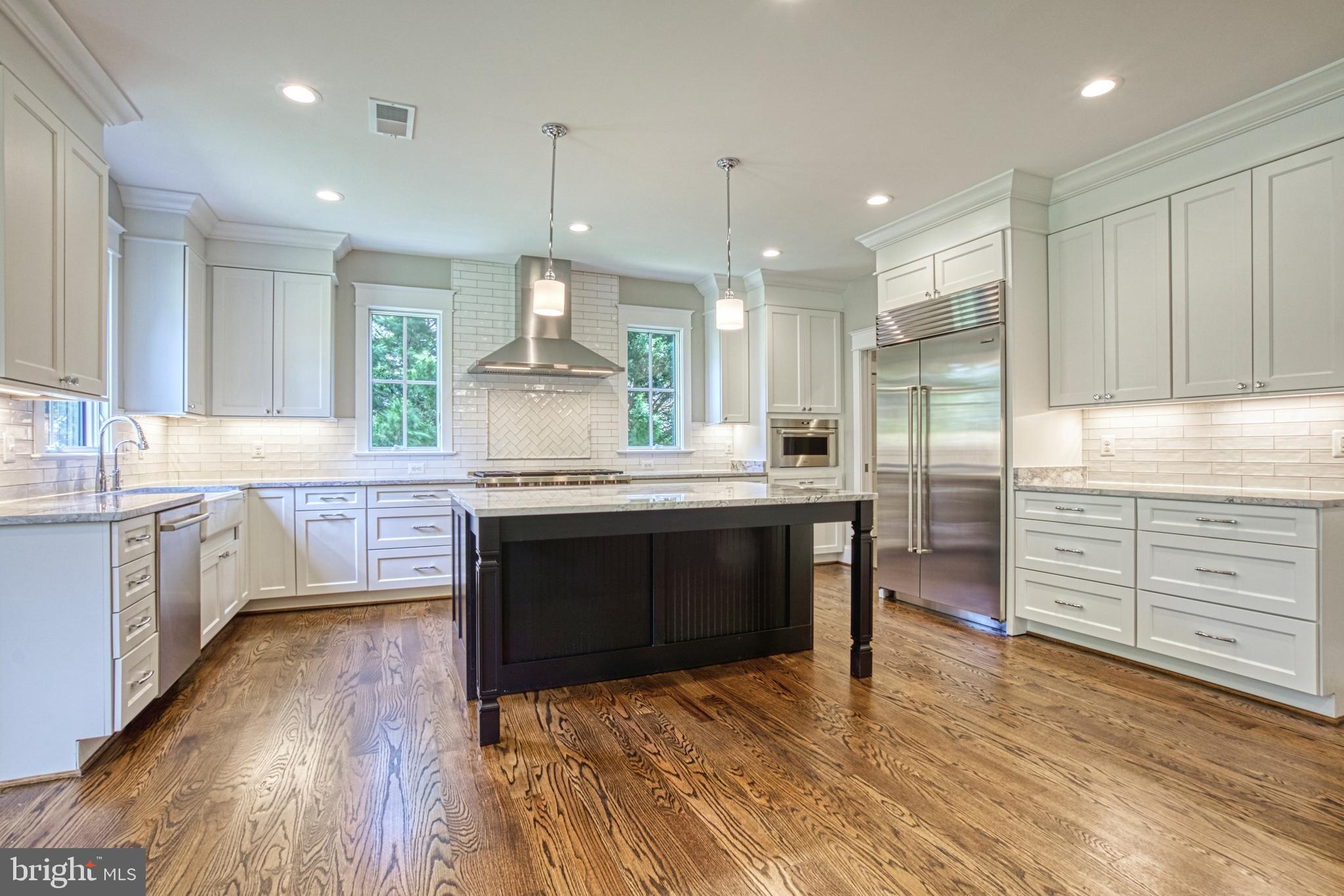 GRASS RIDGE - Residential