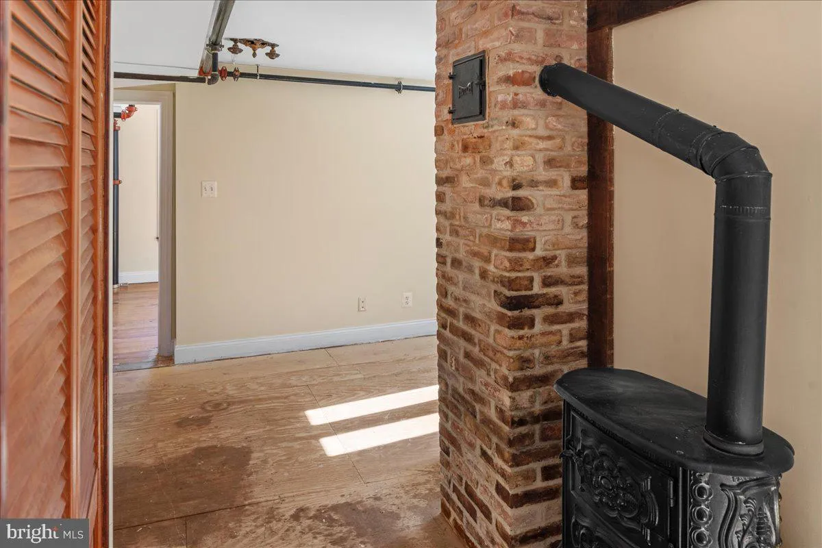 Newtown, Pennsylvania 18940, United States, ,Residential,Active,35181