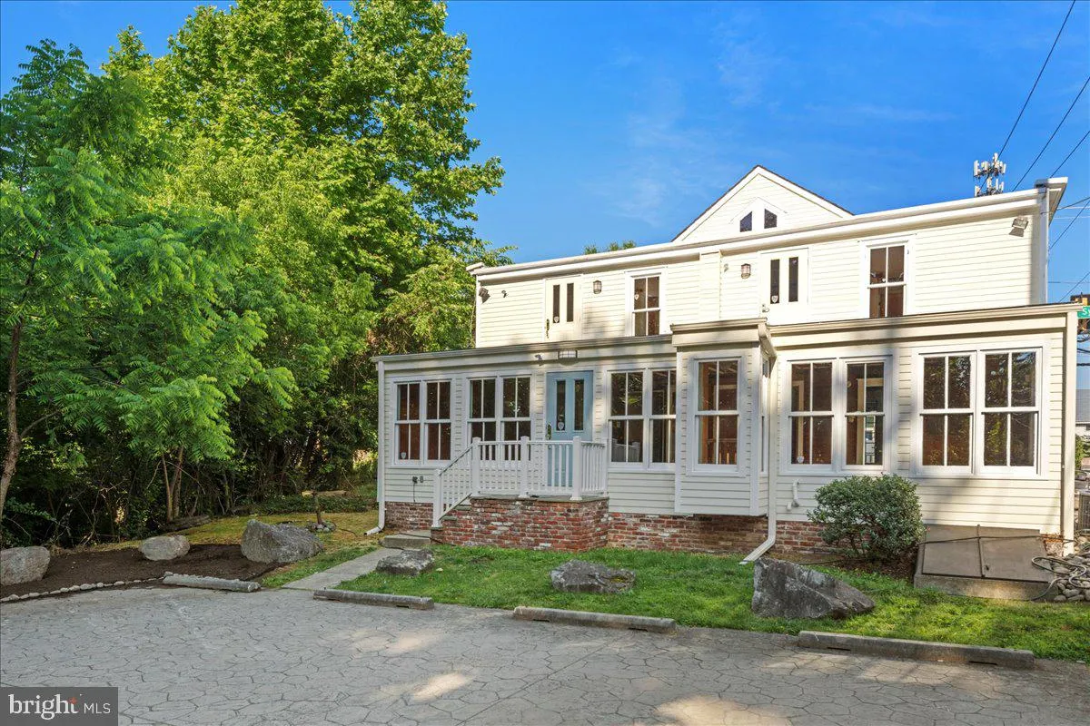 Newtown, Pennsylvania 18940, United States, ,Residential,Active,35181