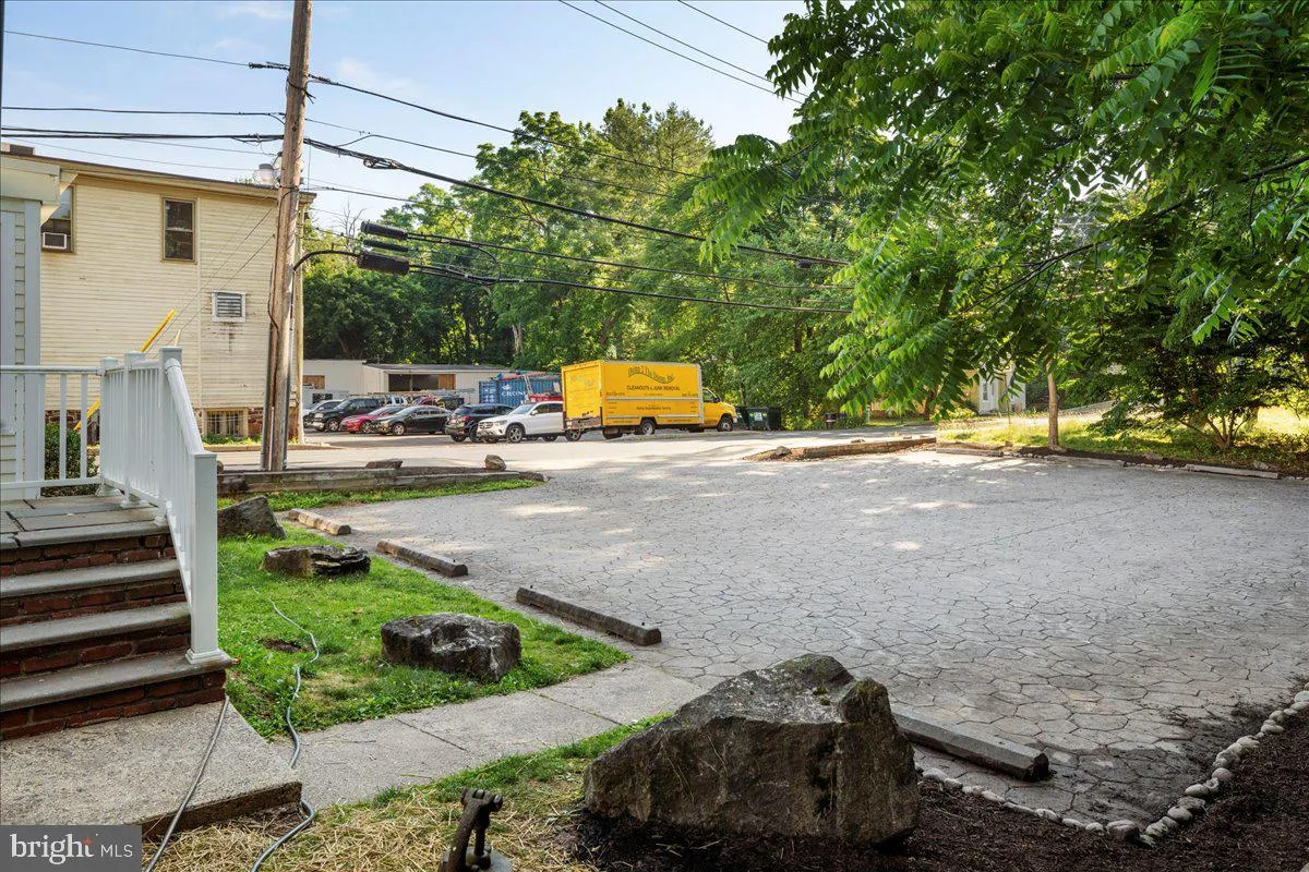 Newtown, Pennsylvania 18940, United States, ,Residential,Active,35181