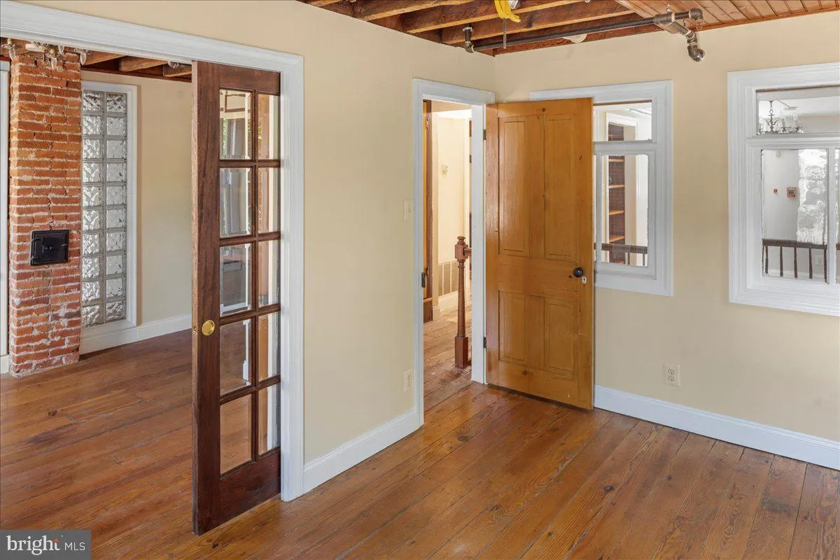 Newtown, Pennsylvania 18940, United States, ,Residential,Active,35181