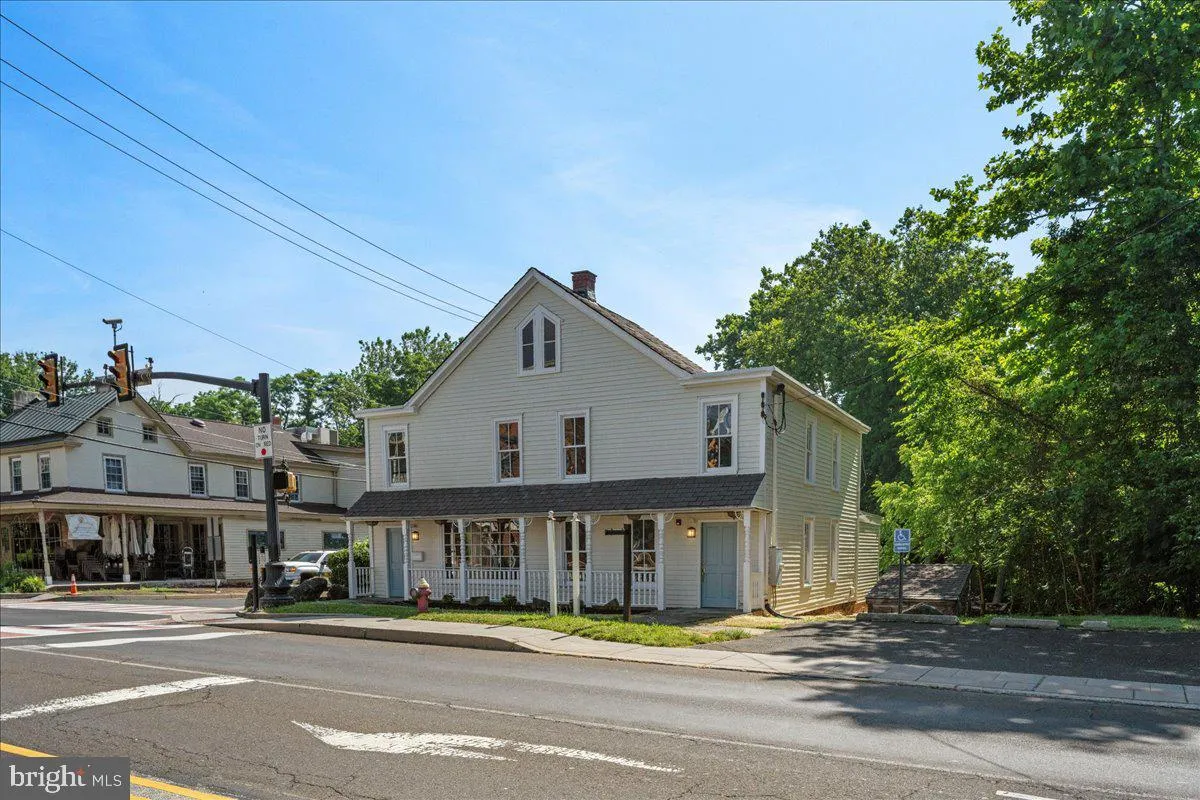 Newtown, Pennsylvania 18940, United States, ,Residential,Active,35181