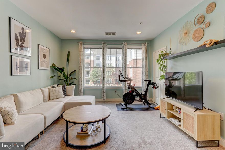 Showings begin Tuesday May 27th. Just pack your bags and move right in. This charming 1 bed 1 bath flat in The Grande at Riverview is ready for you. Painted with on trend colors, & updated lighting. This home overlooks one of the community pools from the 2nd floor. Smart use of space offers occupant(s) a roomy kitchen for all your cooking needs with counter dining space, seated dining area and generous light filled living room thanks to the open floor plan. The bedroom offers solid custom closet space and the large full bath. The laundry closet with stacking washer & dryer and assigned single garage parking spot complete the picture. Plentiful additional parking available for a 2nd vehicle and visitors. Outdoor pools and patios available spring and summer. Easy access to SEPTA Rail service, Local access to all routes into Philadelphia and surrounding burbs, stroll up Fayette St. to take advantage of all the shopping, dining and entertainment Conshohocken has to offer

]Make your appointment today.