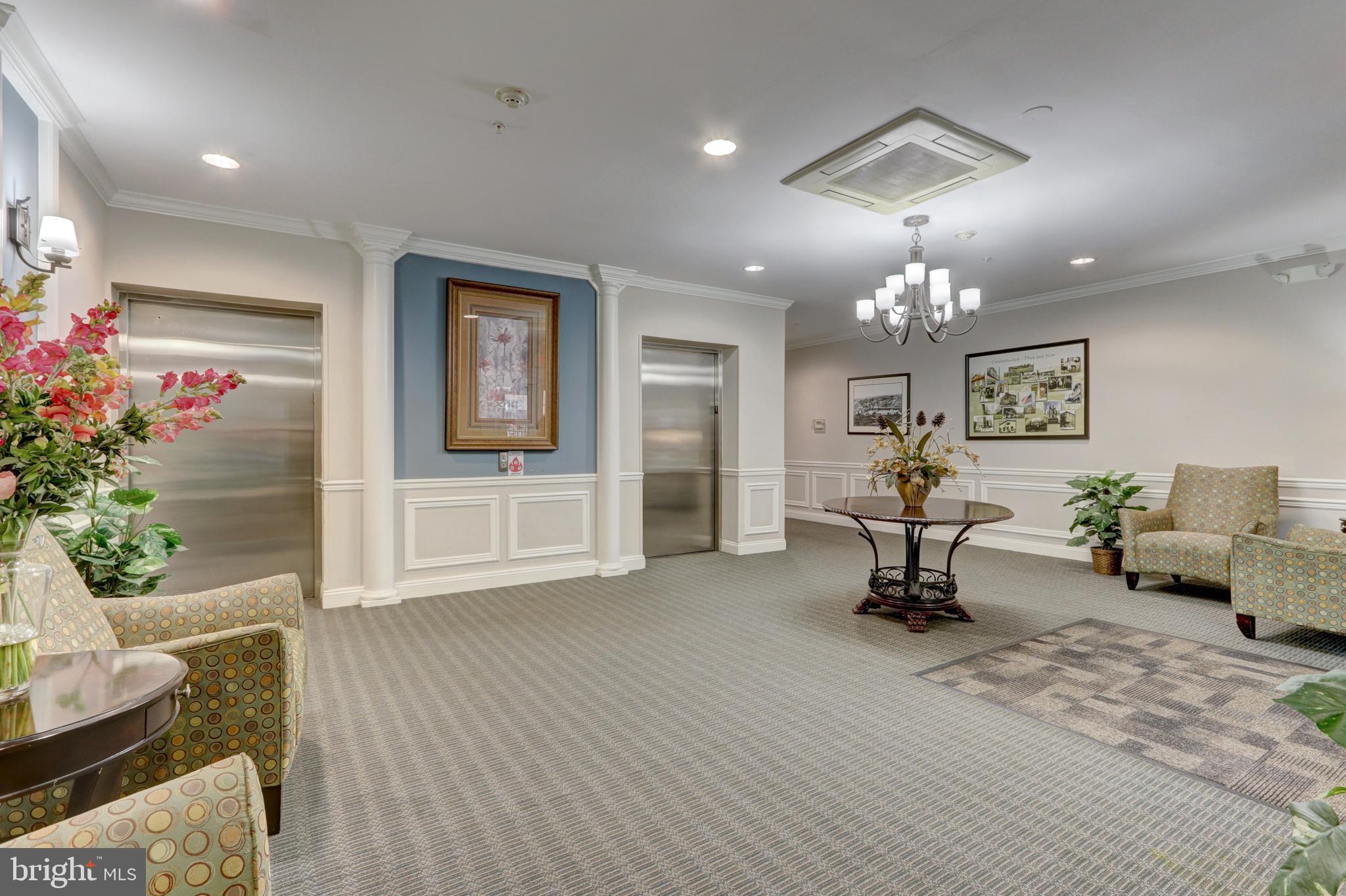 THE GRANDE AT RIVERVIEW - Residential