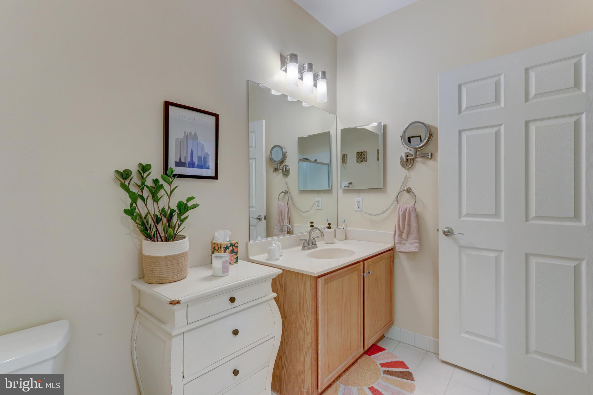 THE GRANDE AT RIVERVIEW - Residential