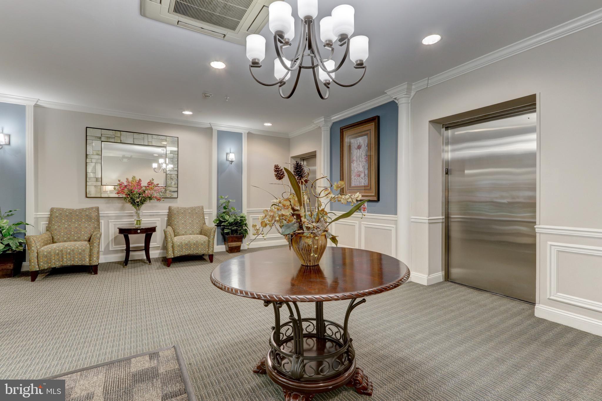 THE GRANDE AT RIVERVIEW - Residential