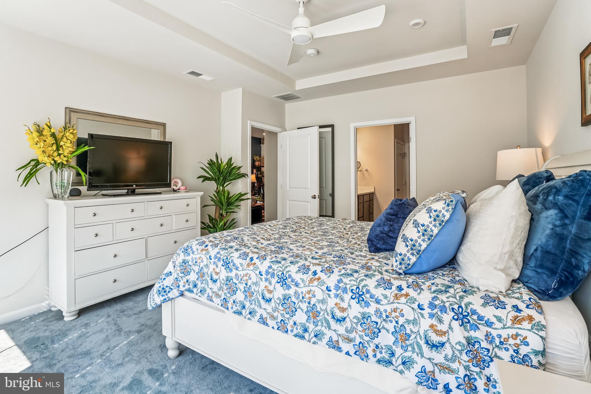 K. HOVNANIAN'S FOUR SEASONS AT VIRGINIA CROSSING - Residential