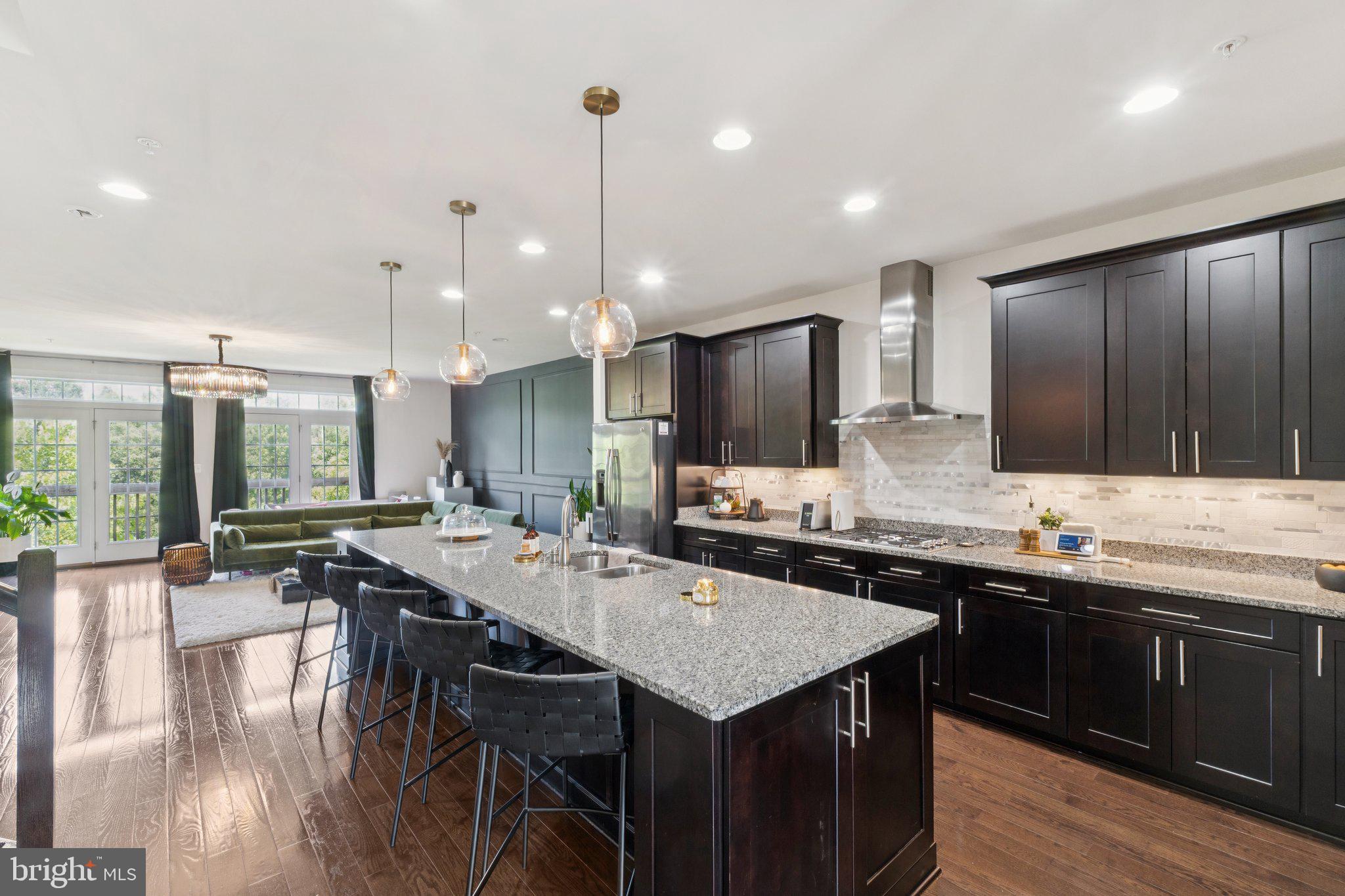 5445 STREAM BANK LANE
