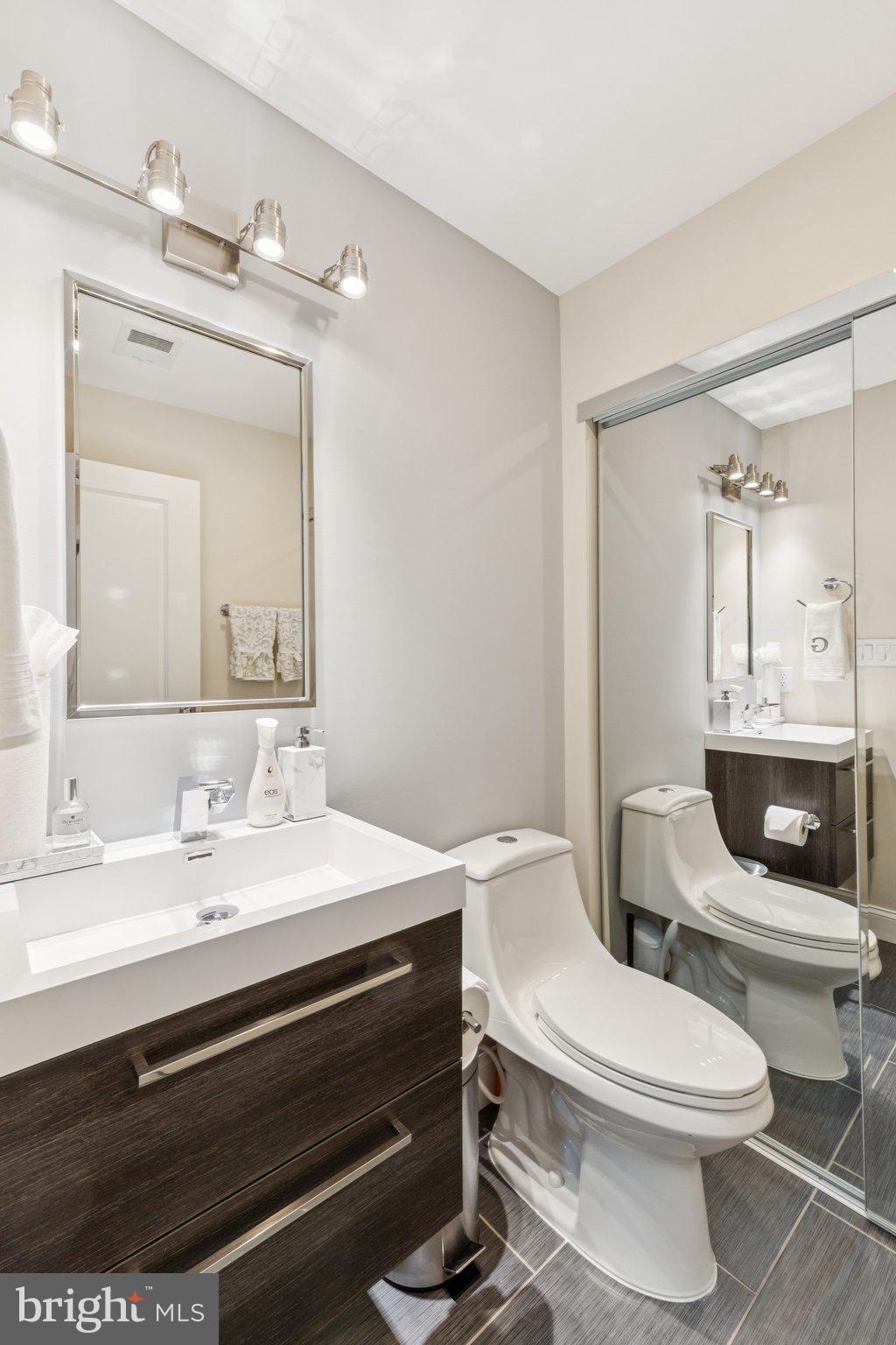 GREENBELT STATION - Residential