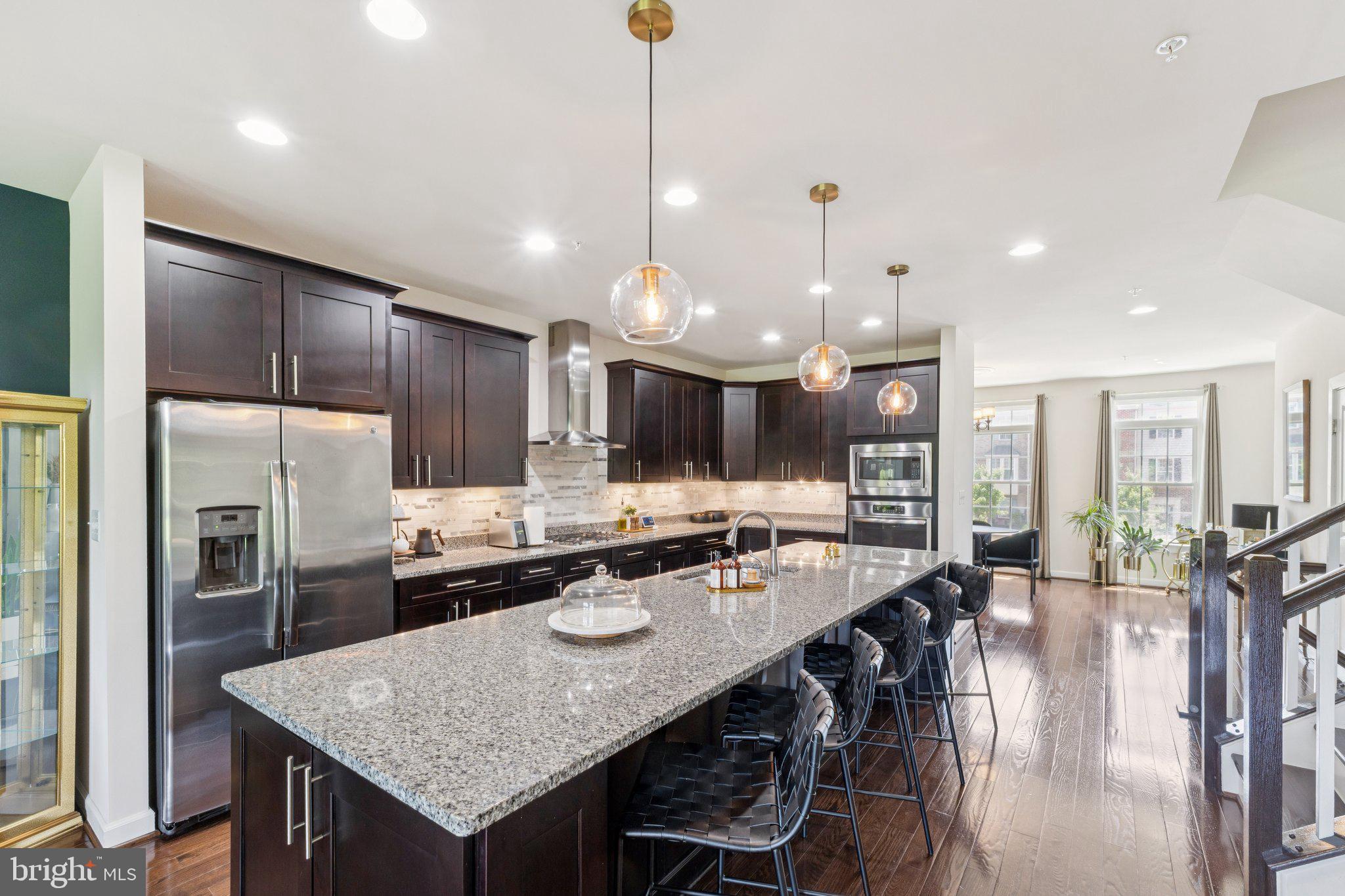 5445 STREAM BANK LANE