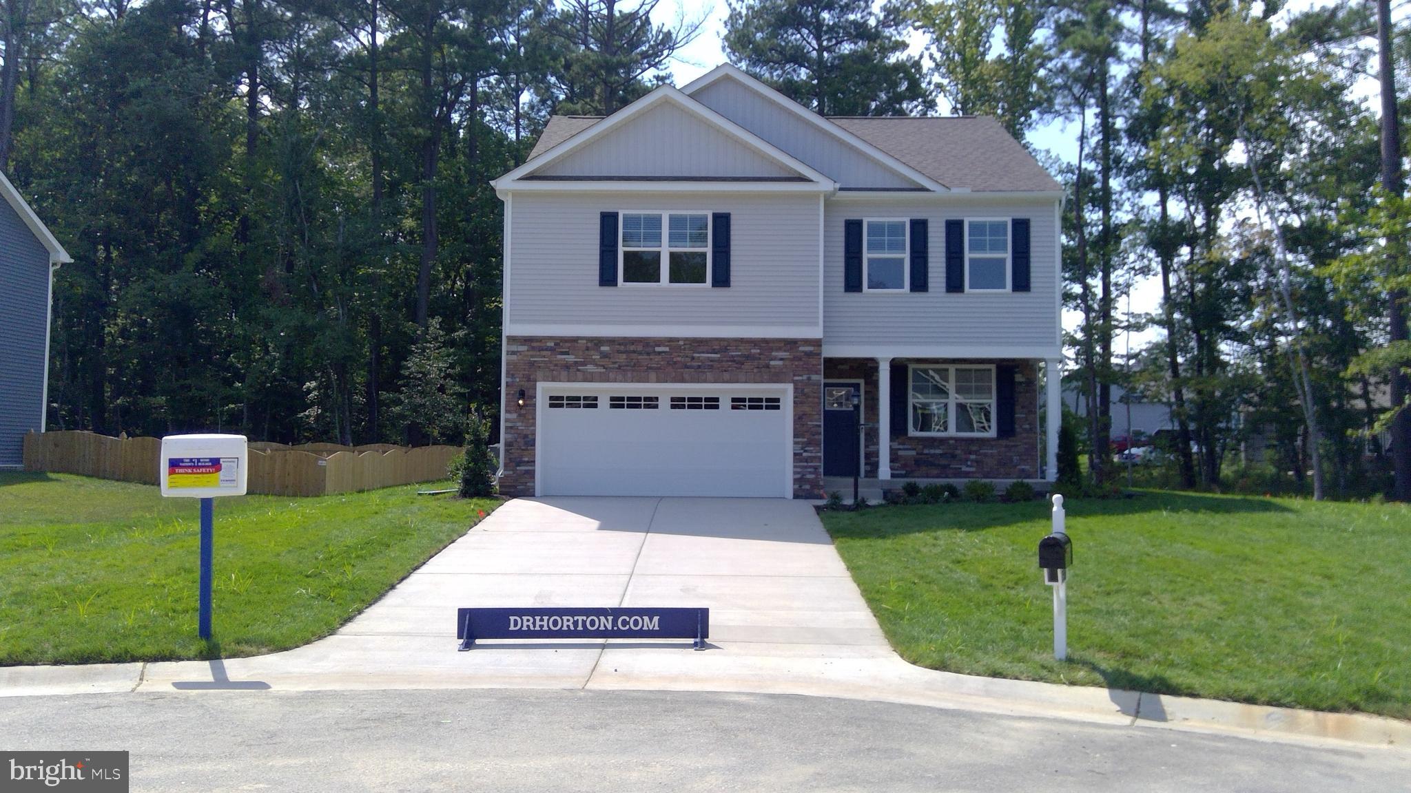 PEMBROOKE - Residential