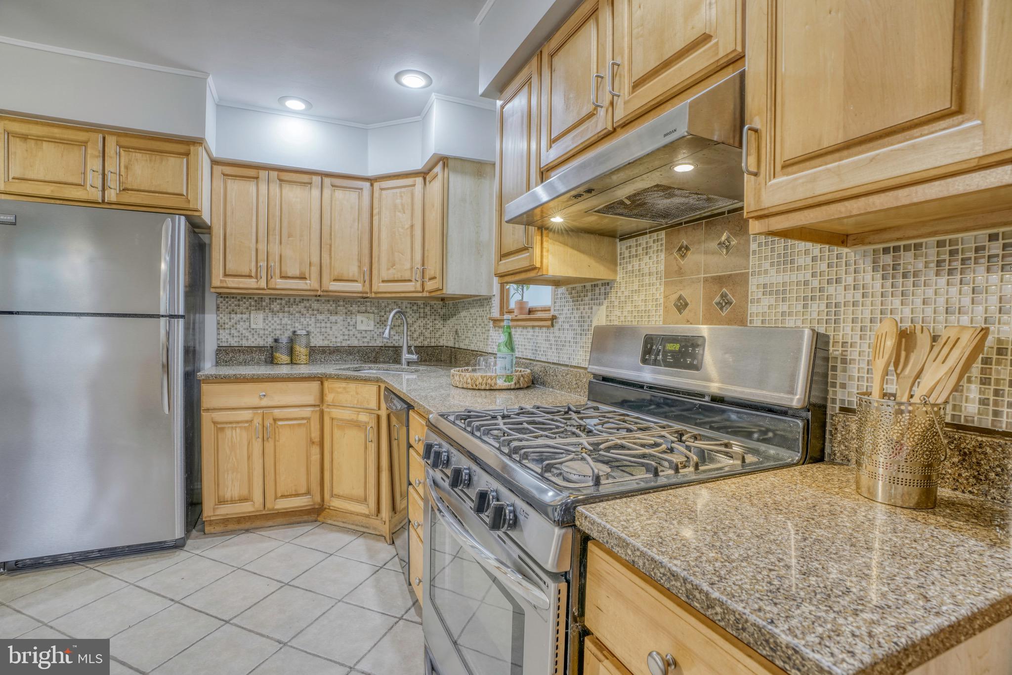 HAMILTON HEIGHTS - Residential