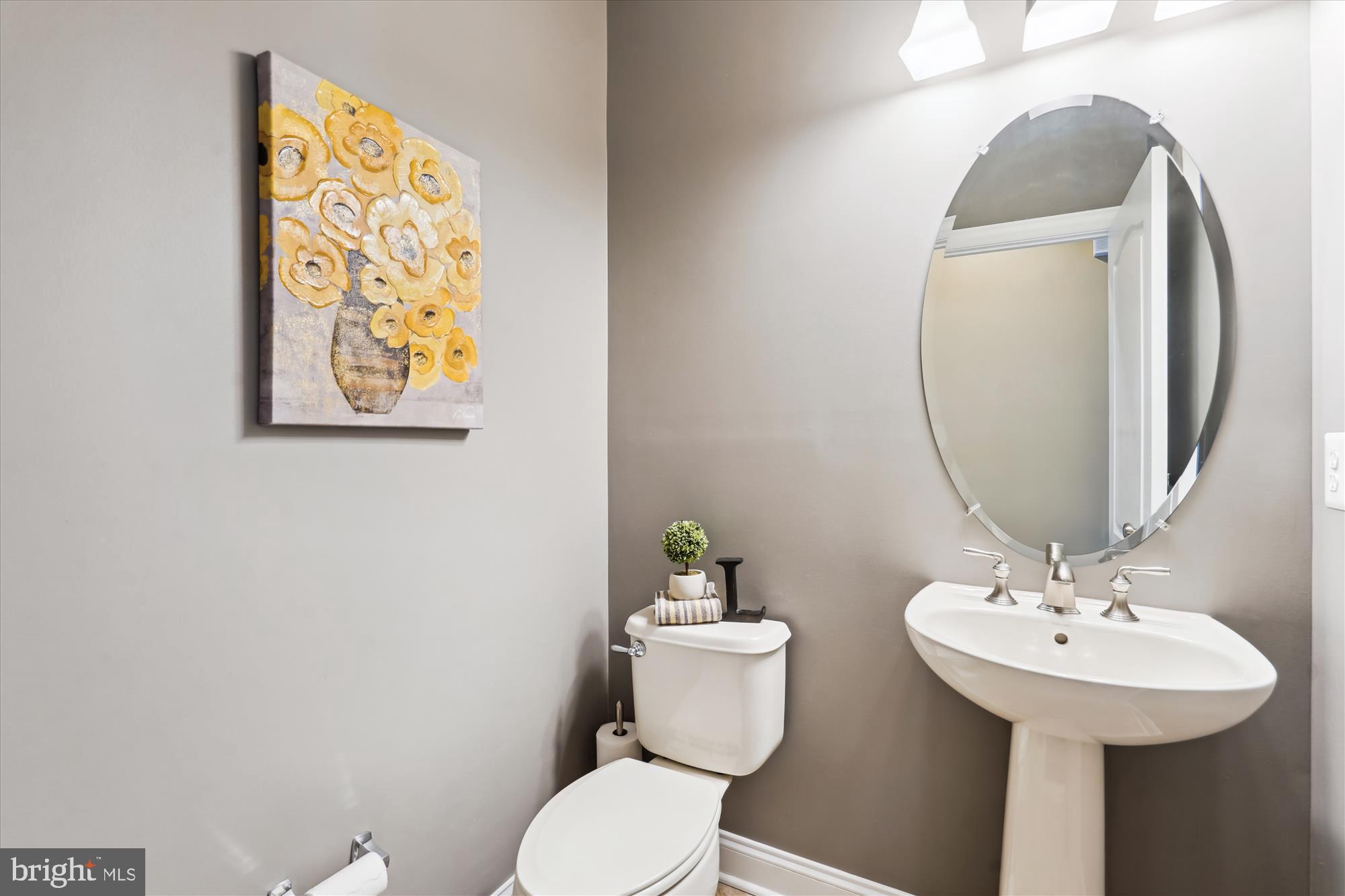 SOUTH RIDING - Residential