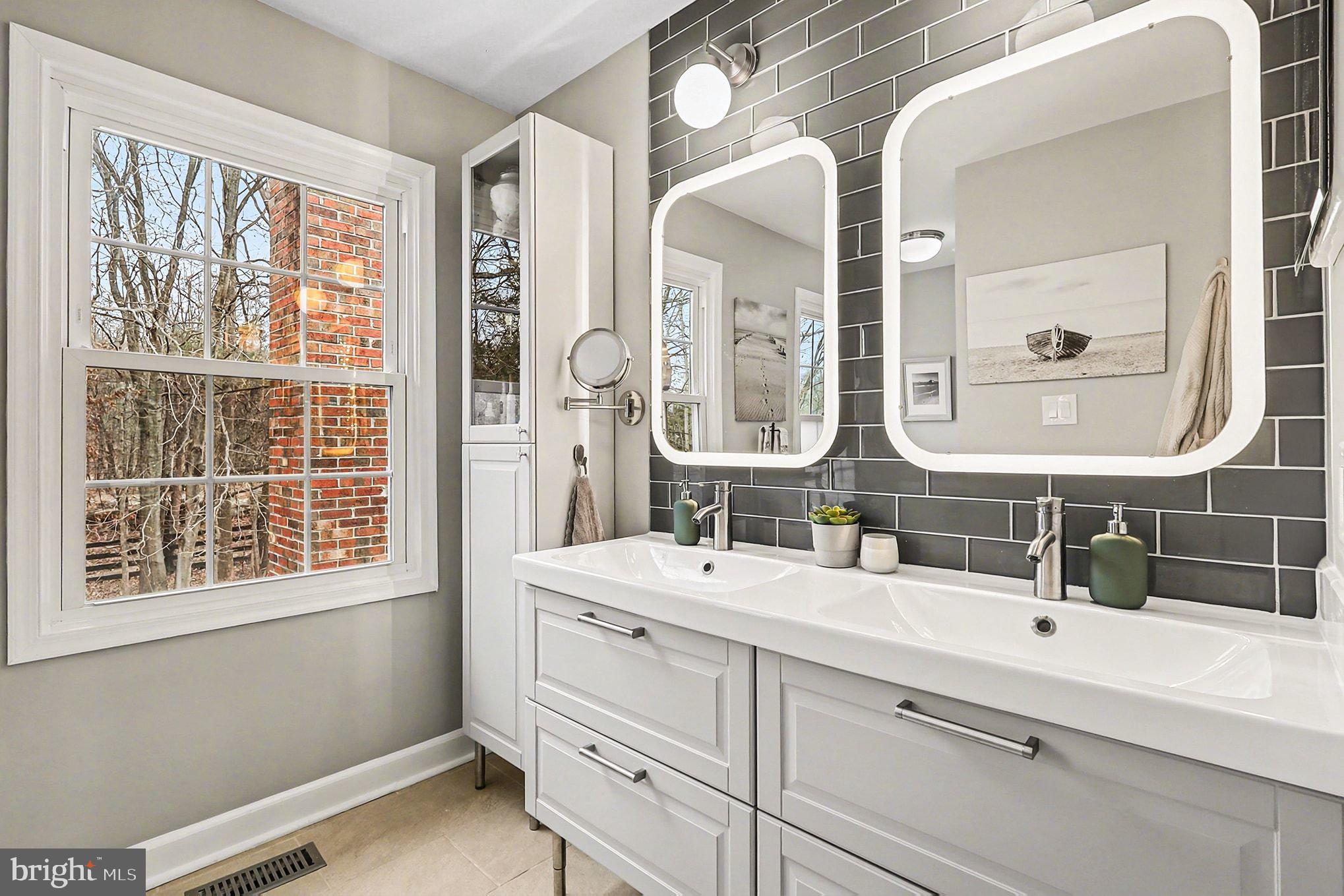 OLD BRIDGE ESTATES - Residential