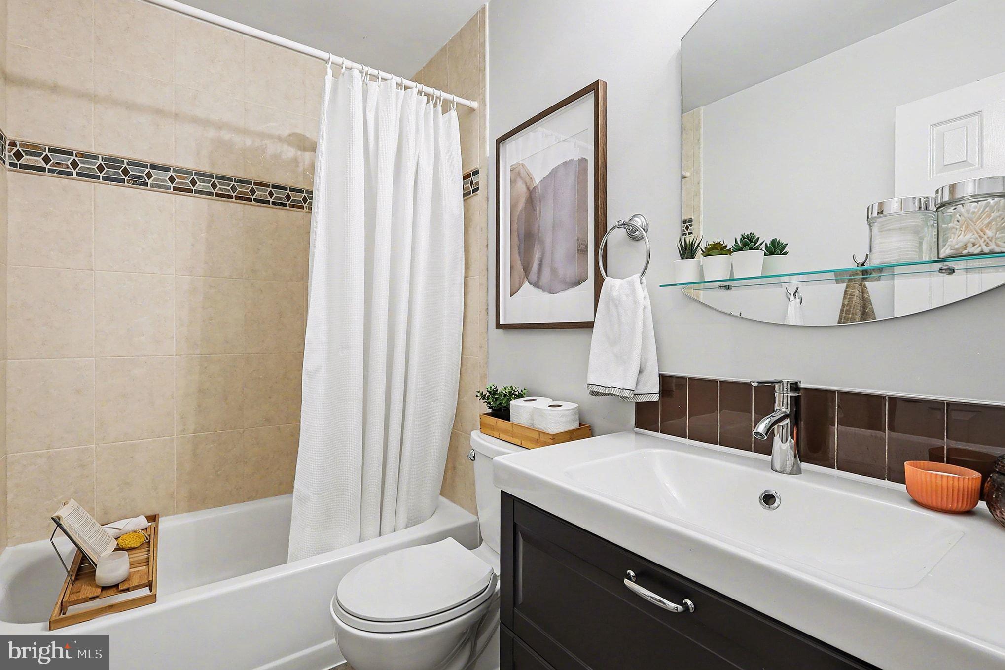 OLD BRIDGE ESTATES - Residential