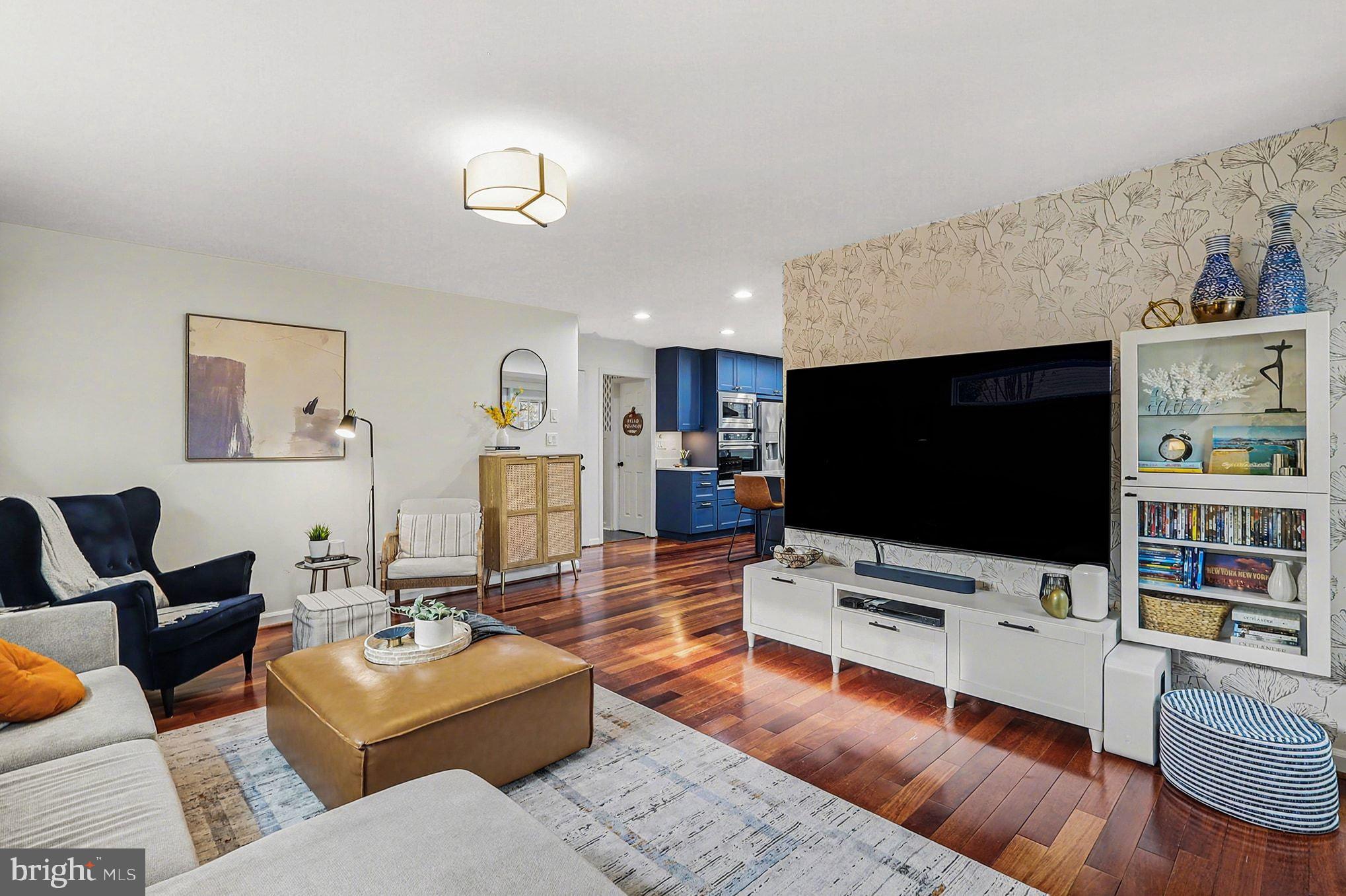 OLD BRIDGE ESTATES - Residential