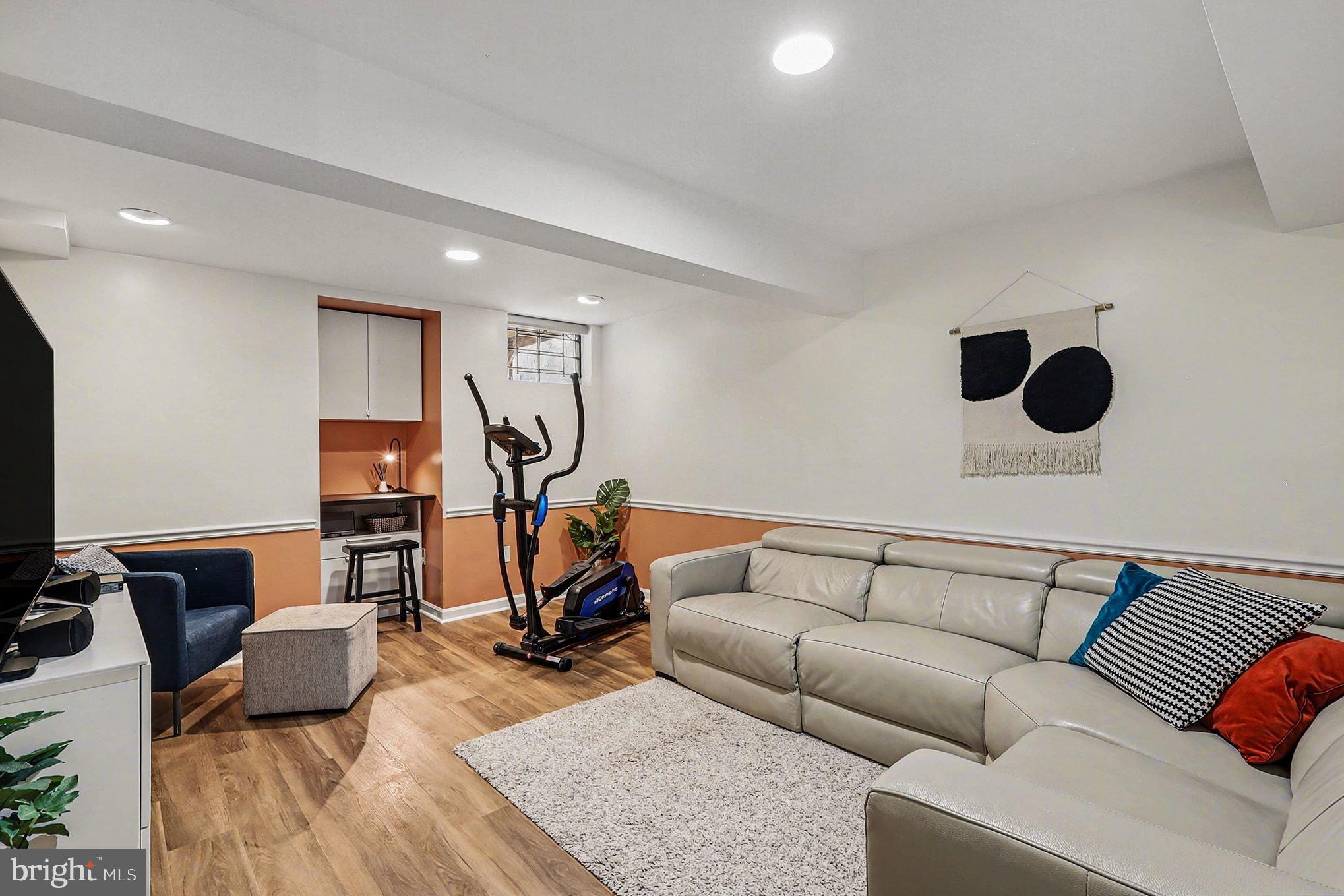 OLD BRIDGE ESTATES - Residential