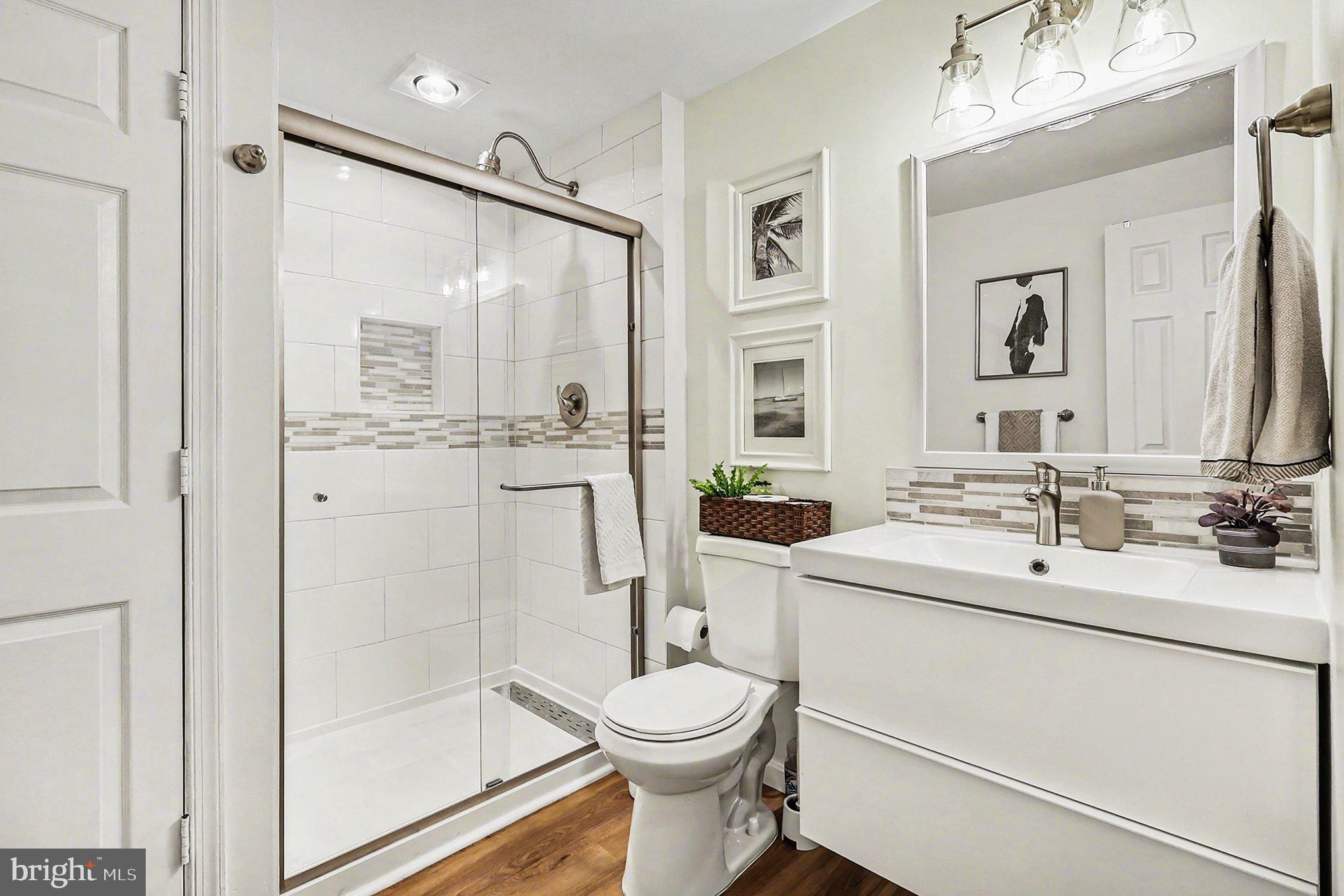 OLD BRIDGE ESTATES - Residential