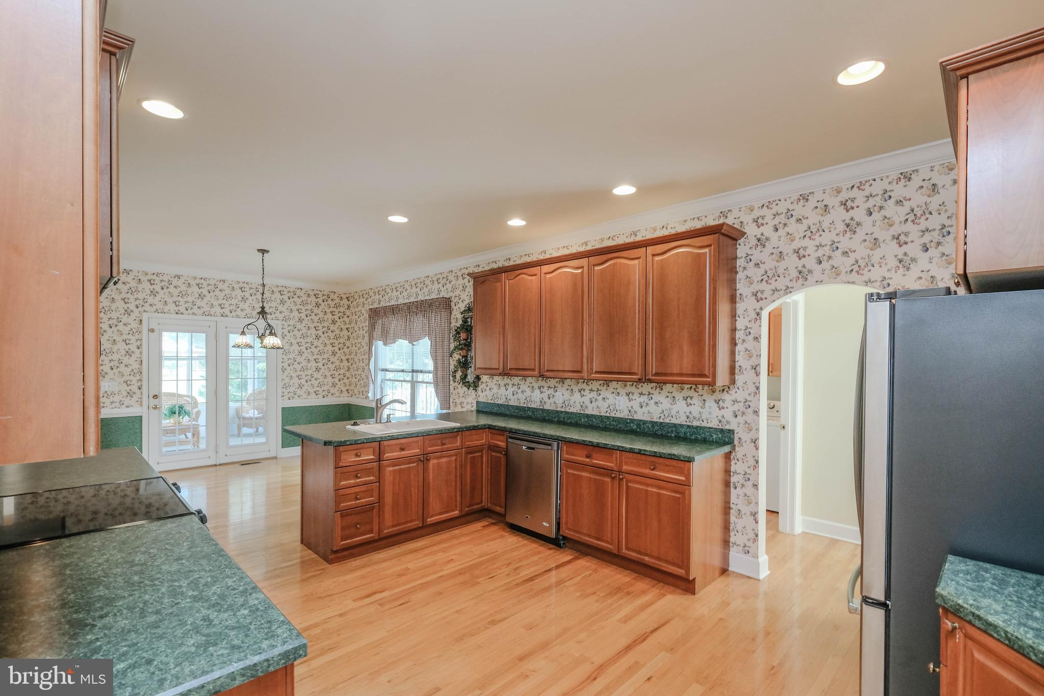 LOCUST HILL - Residential