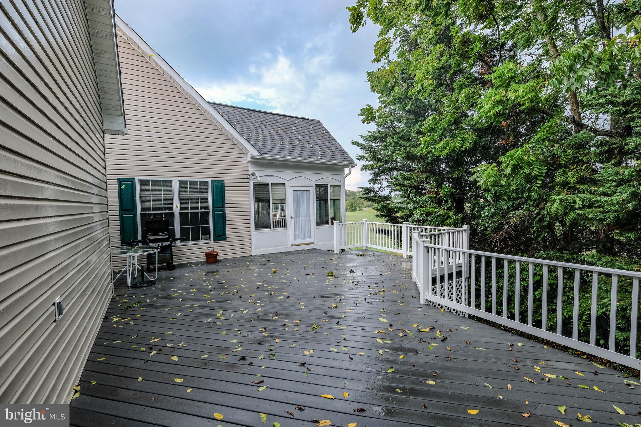 LOCUST HILL - Residential